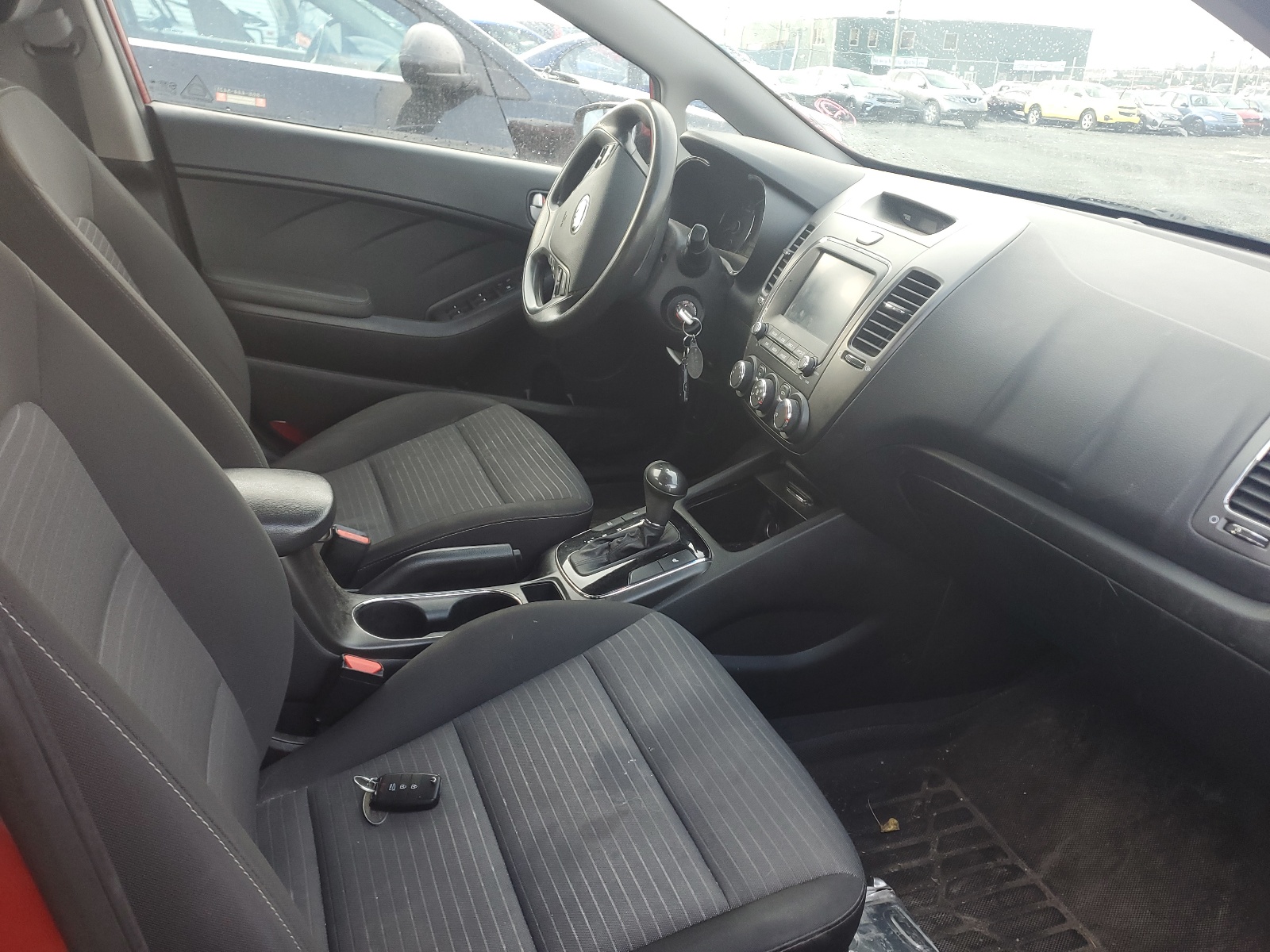 Photo 5 from auction – 2018 KIA FORTE LX with VIN 3KPFL4A77JE216571