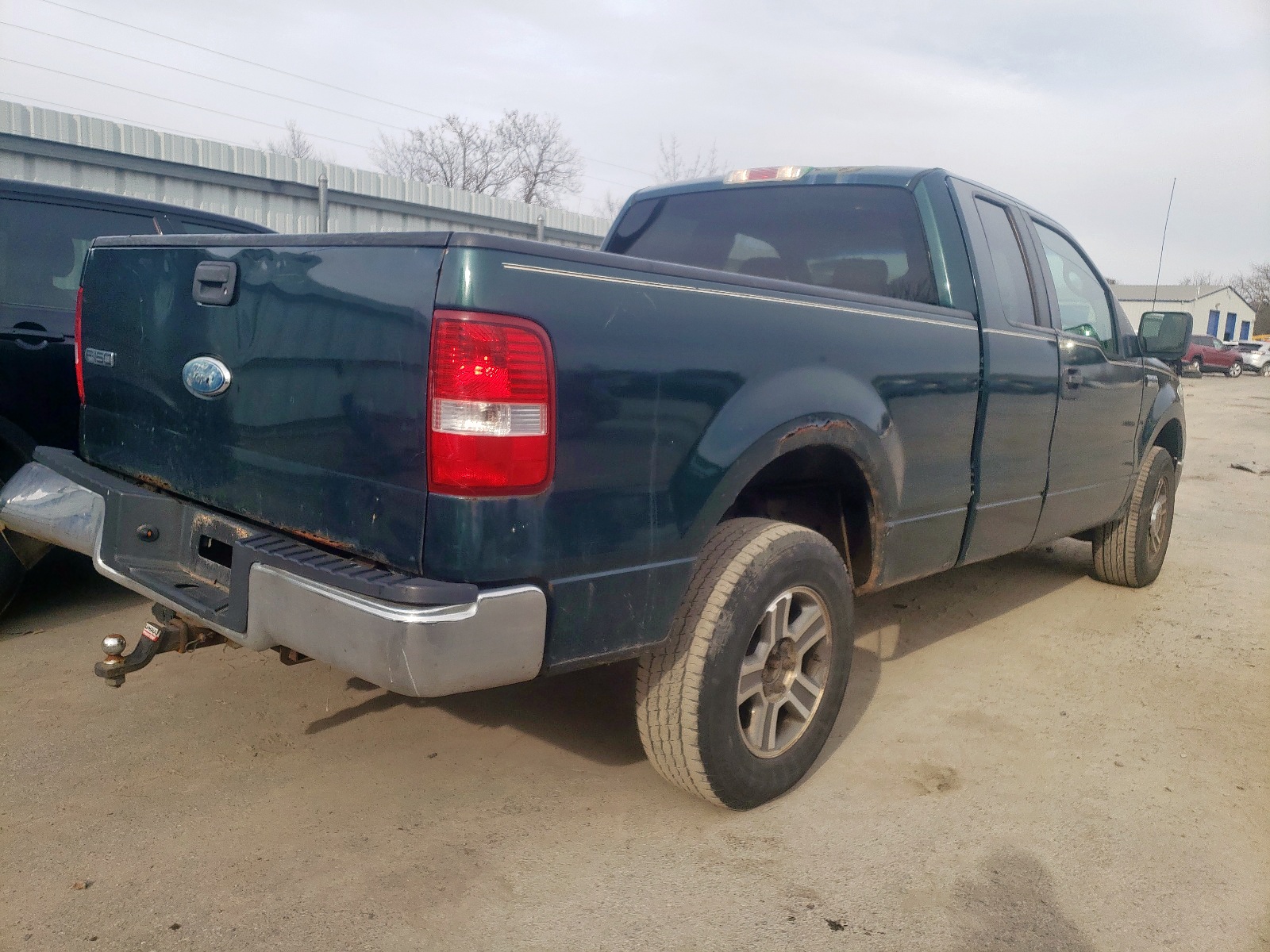Photo 4 from auction – 2008 FORD F150 with VIN 1FTPX14V18KE24647