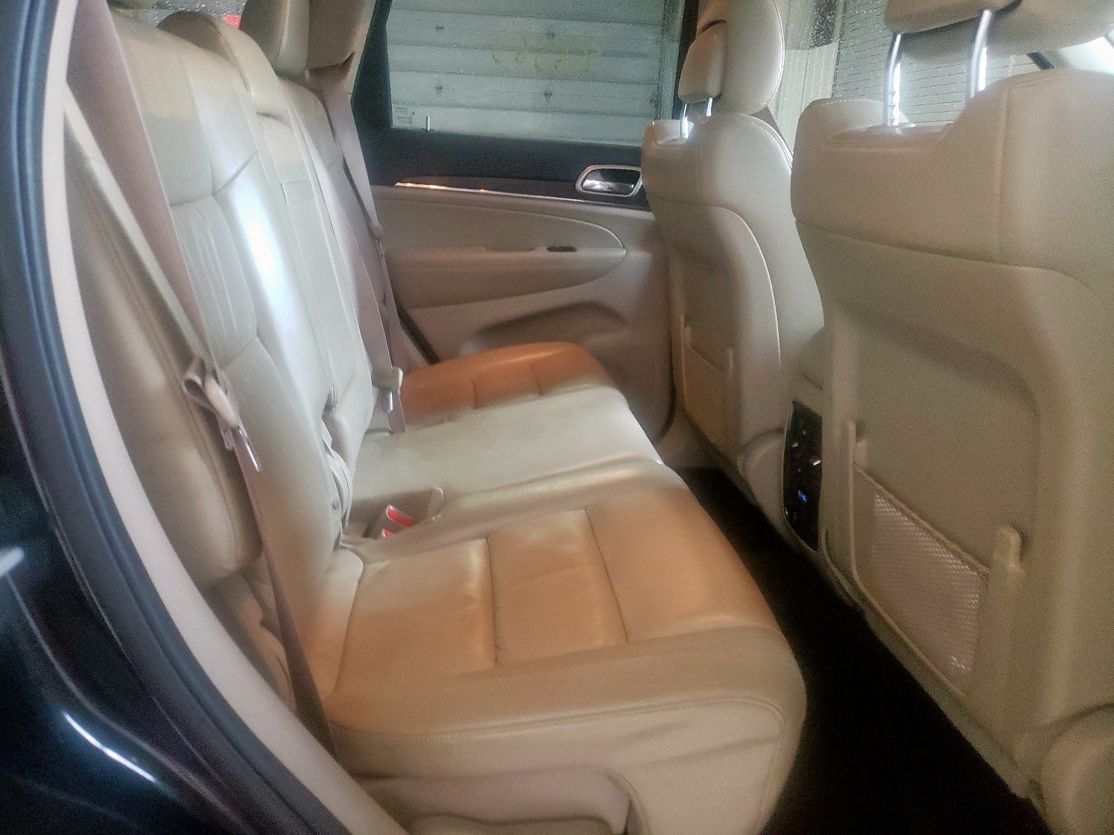 Photo 6 from auction – 2015 JEEP GRAND CHER with VIN 1C4RJFBG6FC183414
