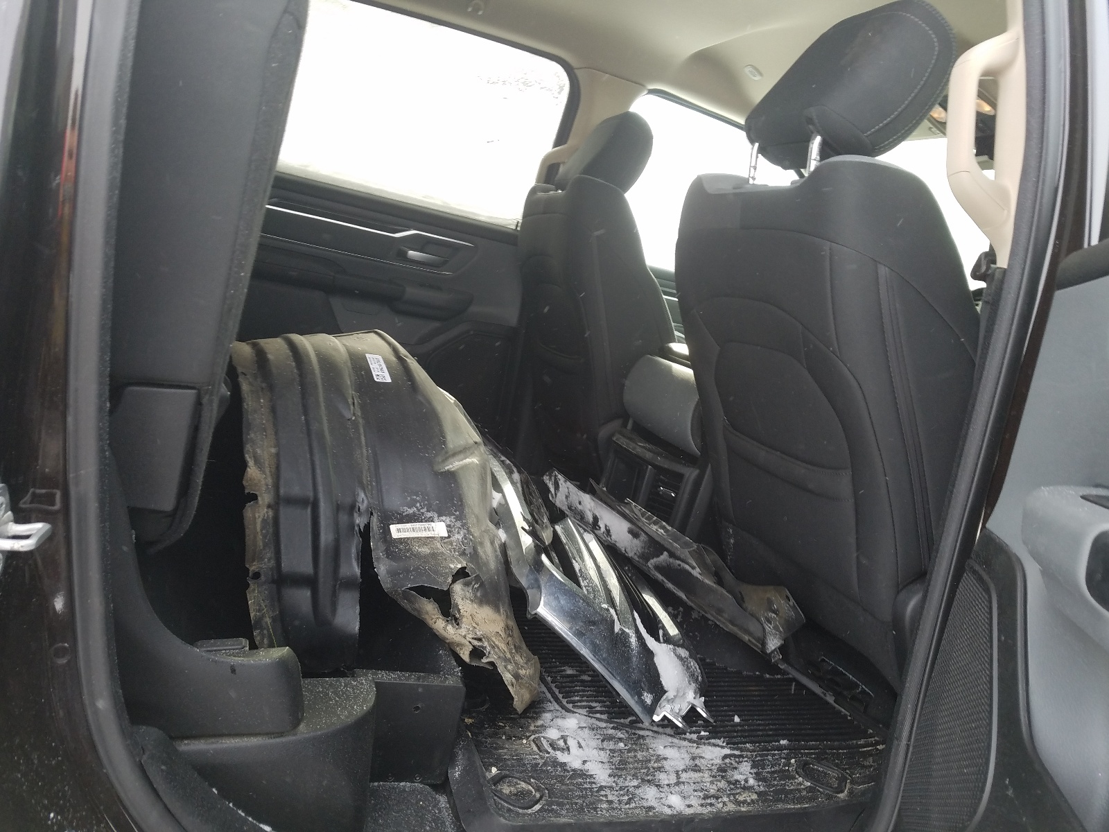Photo 6 from auction – 2019 RAM 1500 BIG H with VIN 1C6SRFMT7KN767766