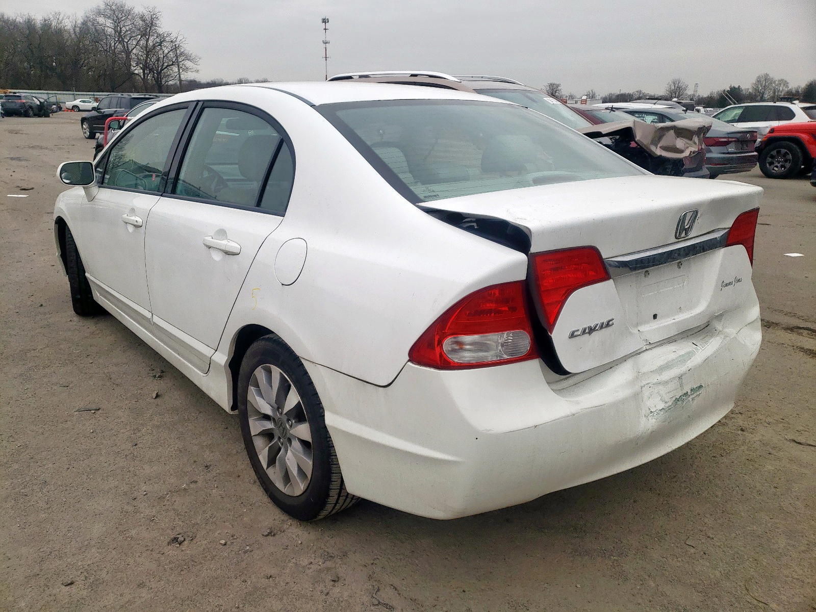 Photo 3 from auction – 2011 HONDA CIVIC EXL with VIN 19XFA1F91BE024367