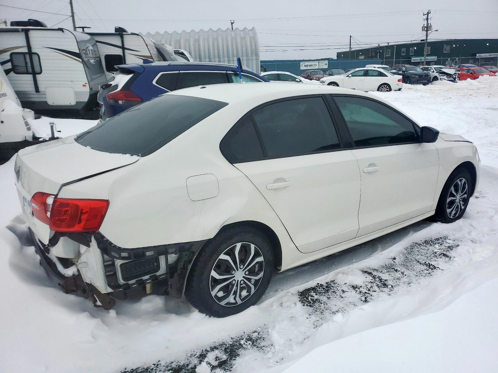 Photo 4 from auction – 2013 VOLKSWAGEN JETTA BASE with VIN 3VW2K7AJ3DM277342