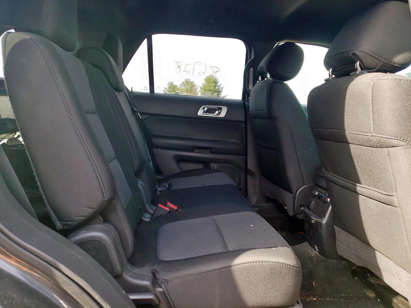 Photo 6 from auction – 2015 FORD EXPLORER X with VIN 1FM5K8D80FGB45596