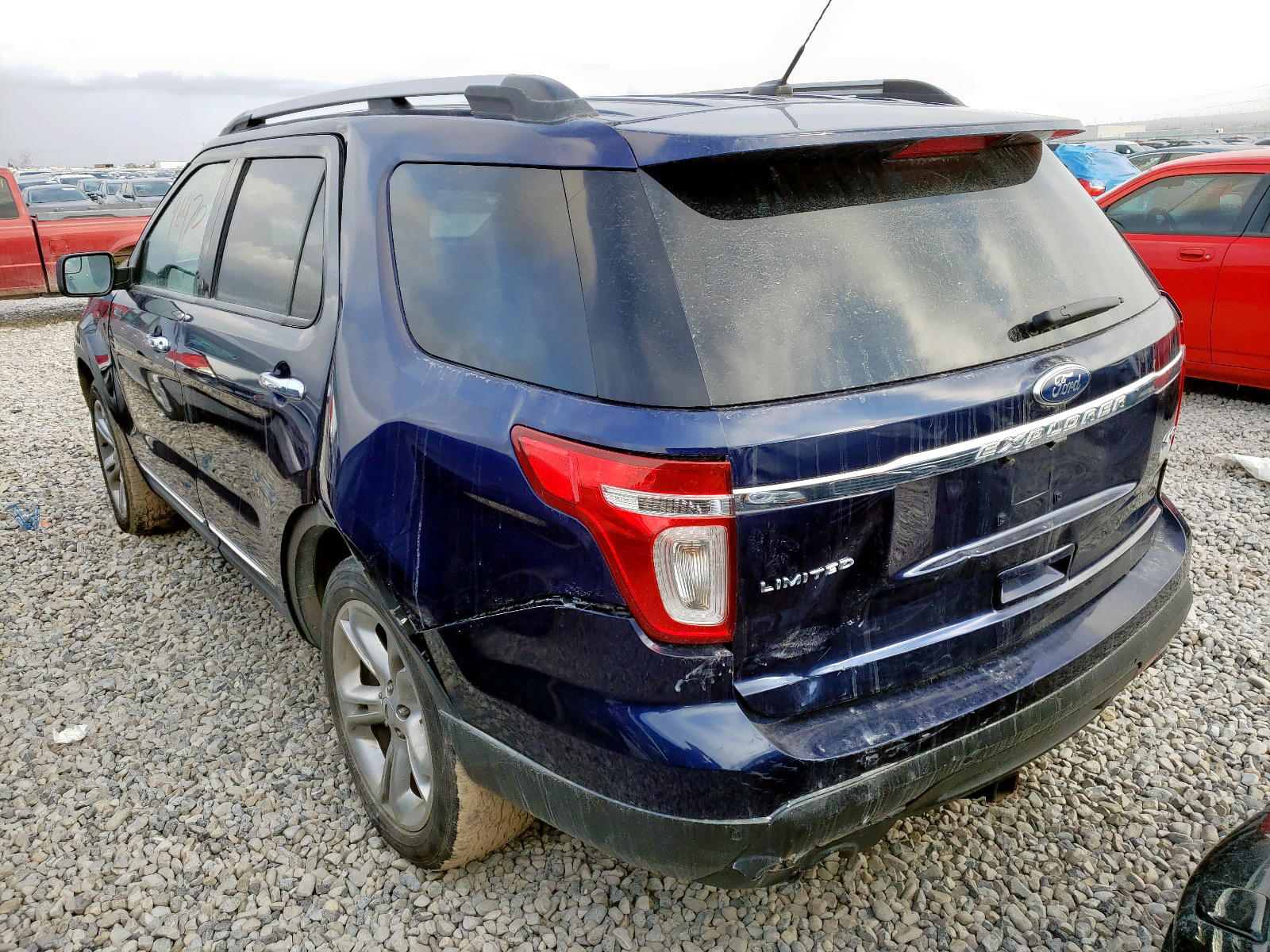 Photo 3 from auction – 2011 FORD EXPLORER L with VIN 1FMHK8F87BGA27825