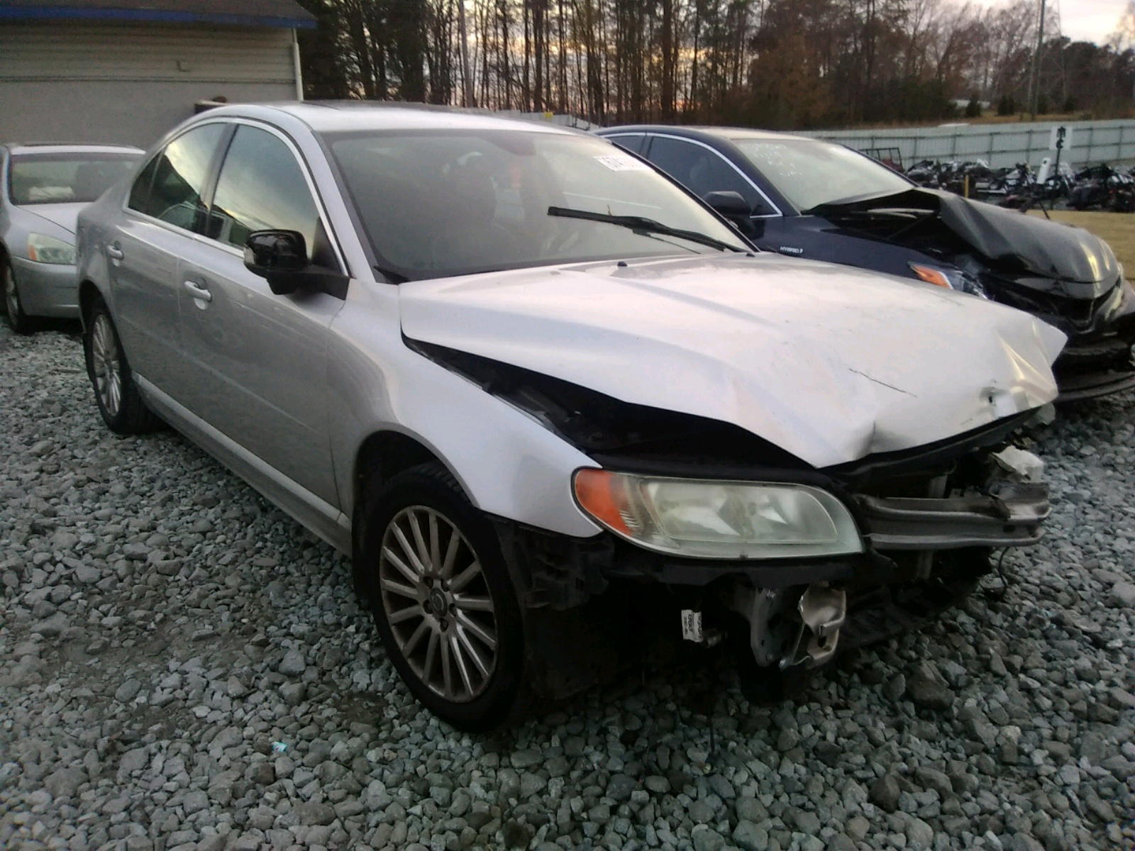 VOLVO S80 2008 with VIN YV1AS982981077667 - Photo from auction
