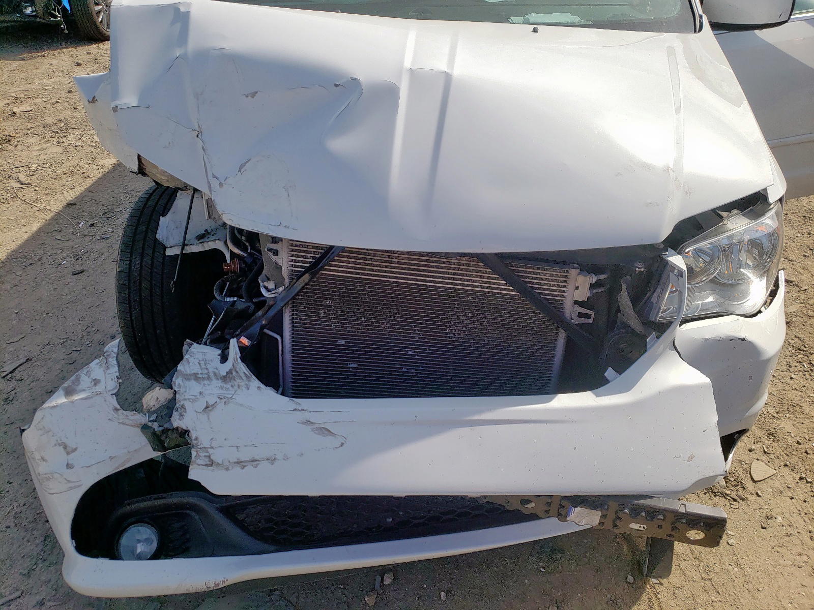 Photo 7 from auction – 2017 DODGE GRAND CARA with VIN 2C4RDGCG8HR749725