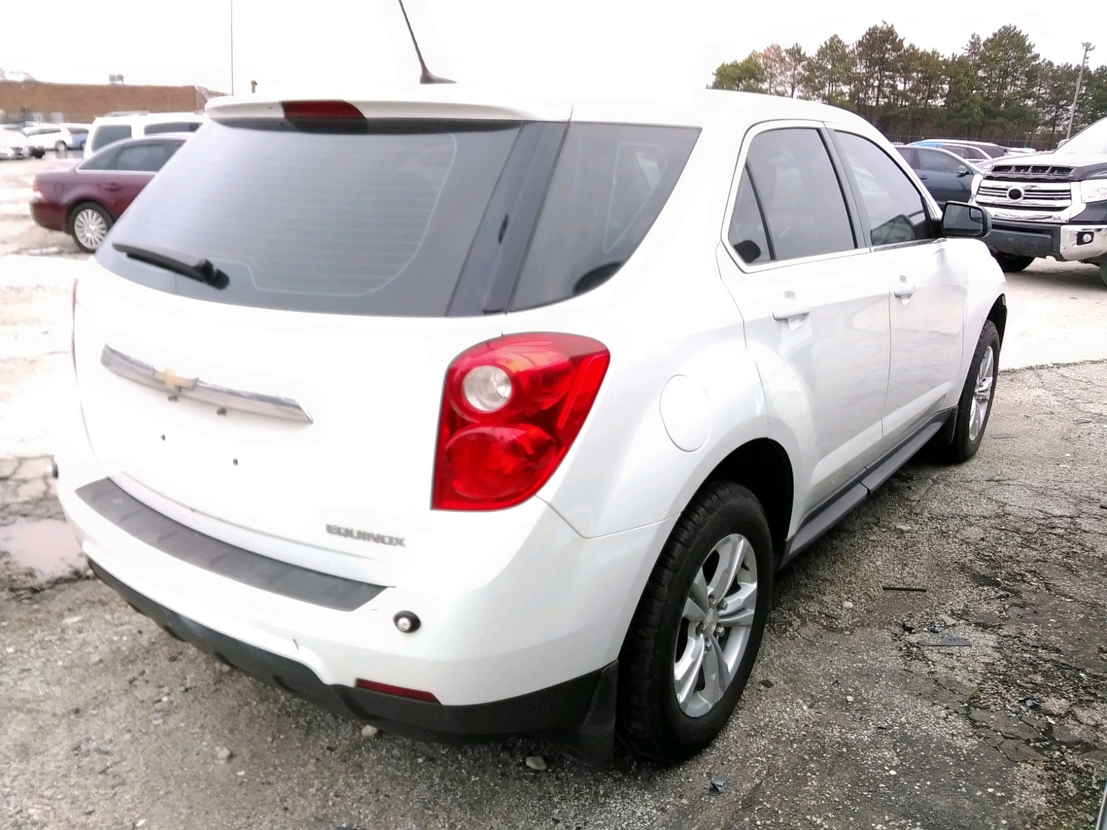 Photo 4 from auction – 2014 CHEVROLET EQUINOX LS with VIN 1GNALAEK4EZ126562
