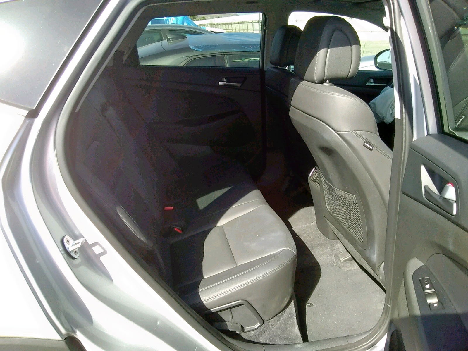 Photo 6 from auction – 2016 HYUNDAI TUCSON LIM with VIN KM8J33A20GU205085