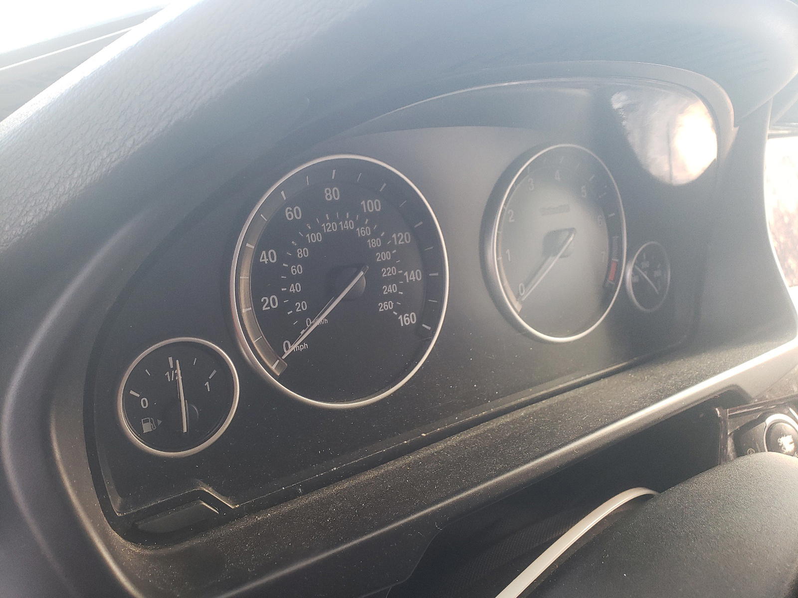 Photo 8 from auction – 2014 BMW X5 XDRIVE3 with VIN 5UXKR0C5XE0H17455
