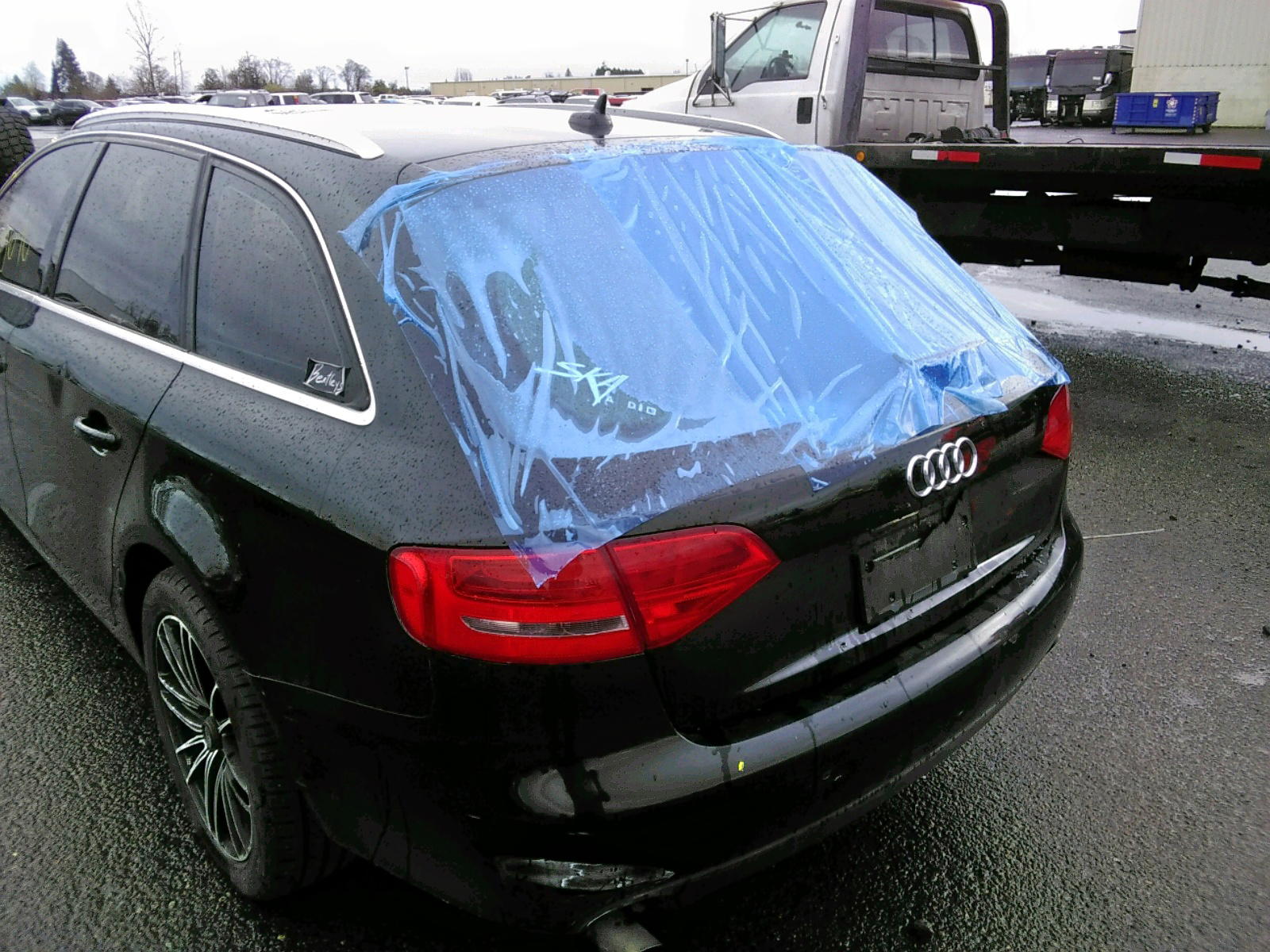 Photo 9 from auction – 2009 AUDI A4 PREMIUM with VIN WAUGF78K79A104615