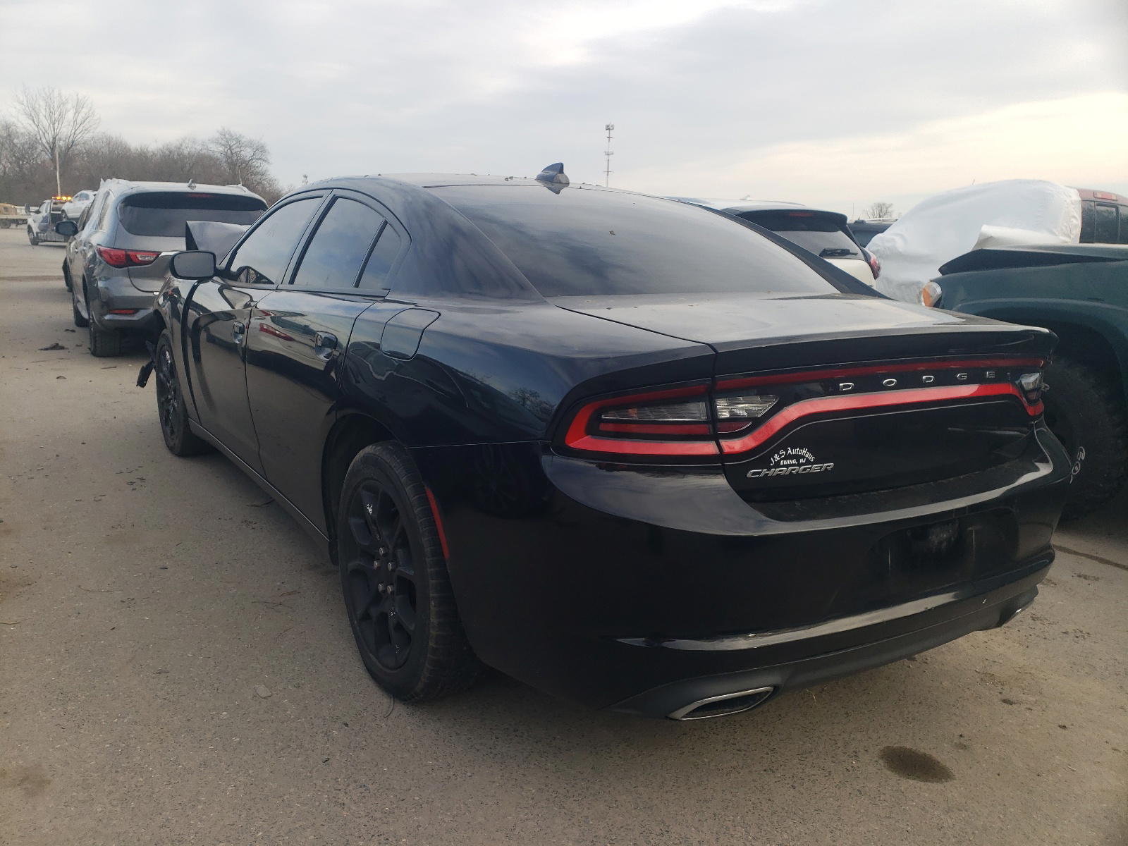 Photo 3 from auction – 2016 DODGE CHARGER SX with VIN 2C3CDXJG9GH206143