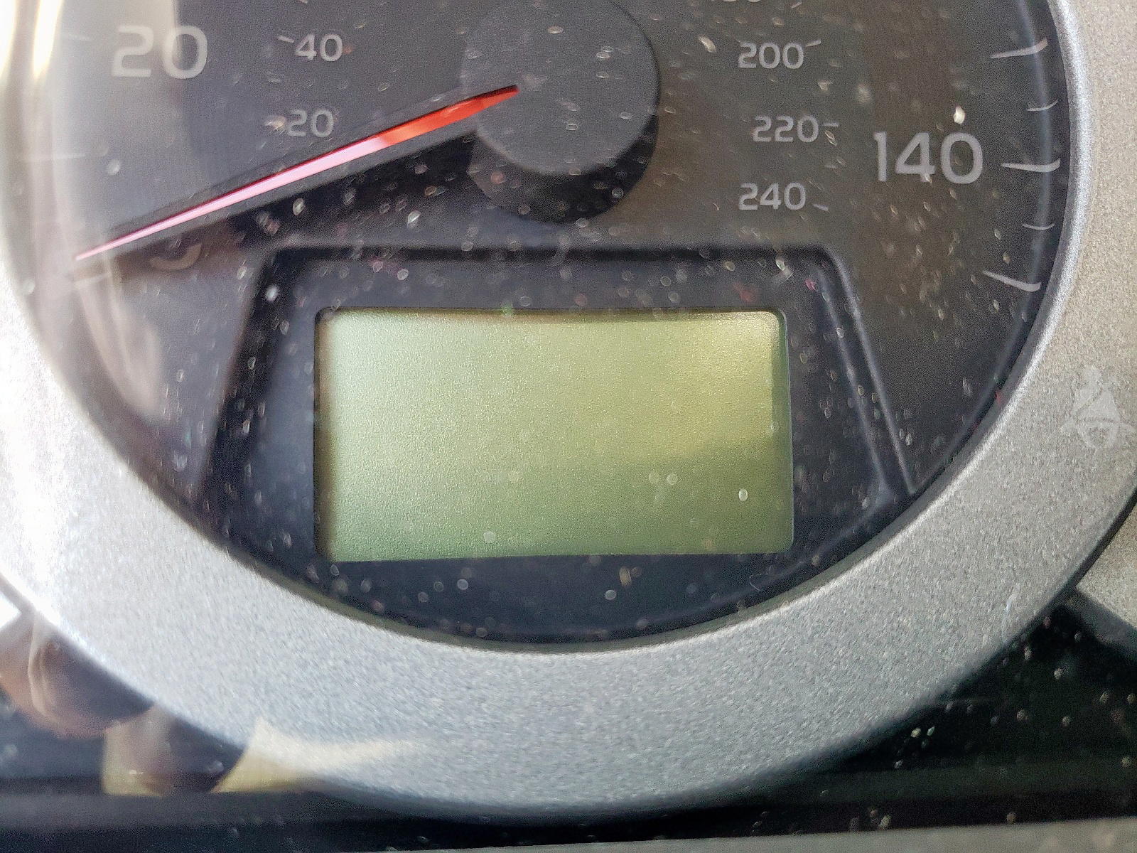 Photo 8 from auction – 2011 TOYOTA RAV4 LIMIT with VIN 2T3YK4DV4BW010250