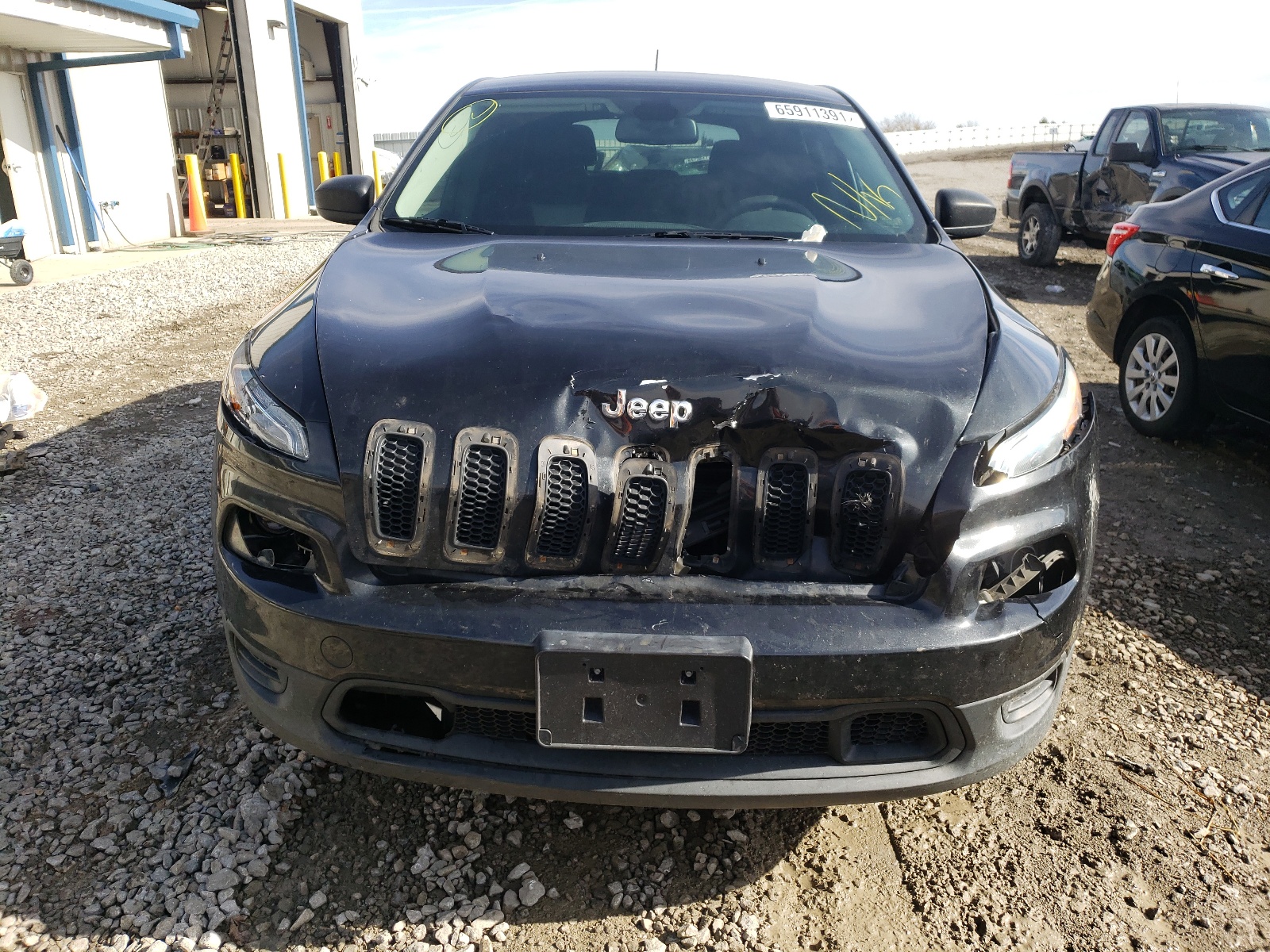 Photo 9 from auction – 2014 JEEP CHEROKEE S with VIN 1C4PJMAB0EW273818