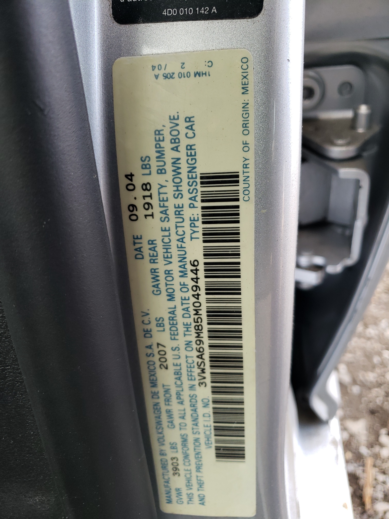 Photo 10 from auction – 2005 VOLKSWAGEN JETTA with VIN 3VWSA69M85M049446