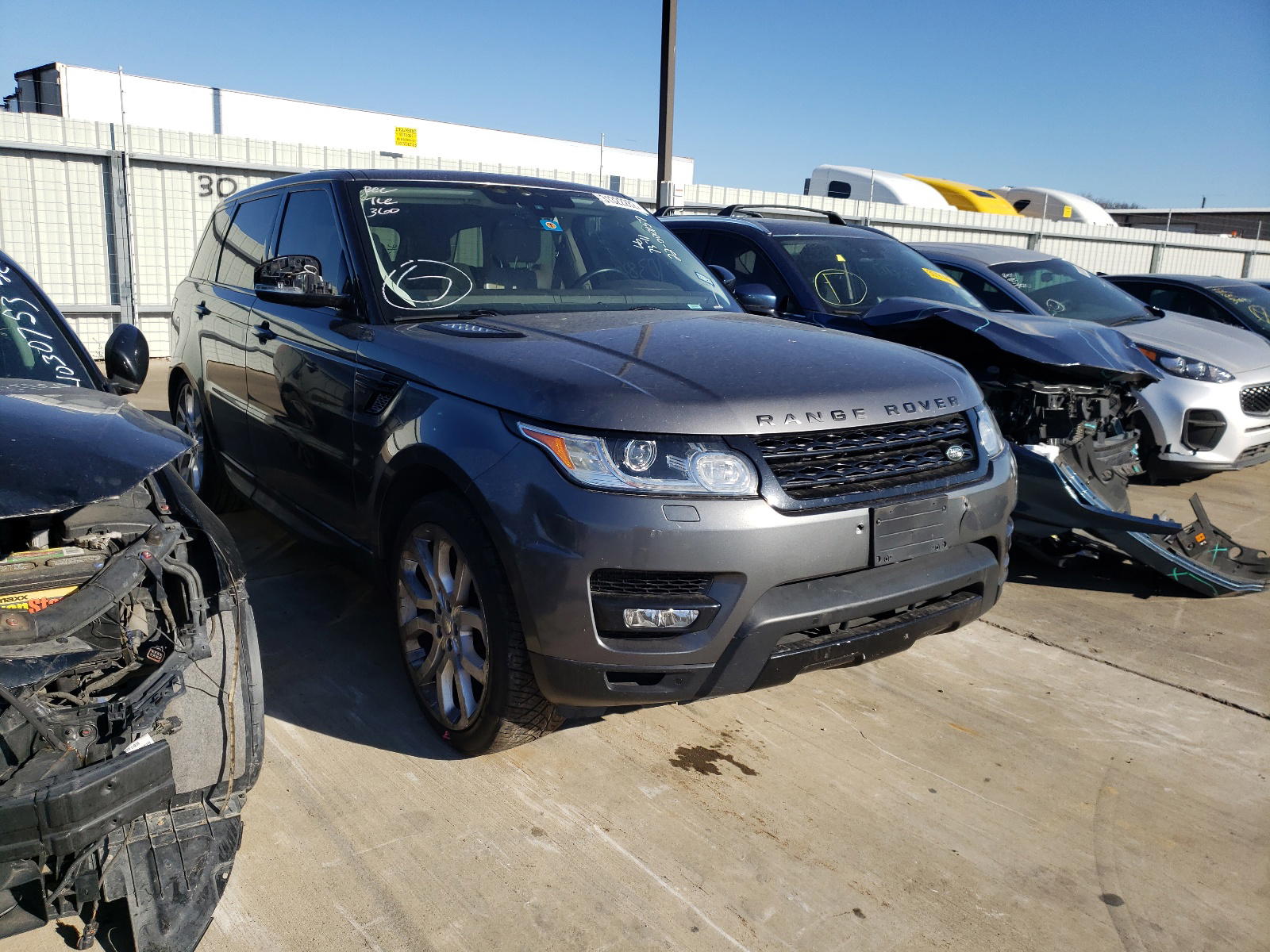 LAND ROVER RANGE ROVE 2014 with VIN SALWR2EF1EA313593 - Photo from auction