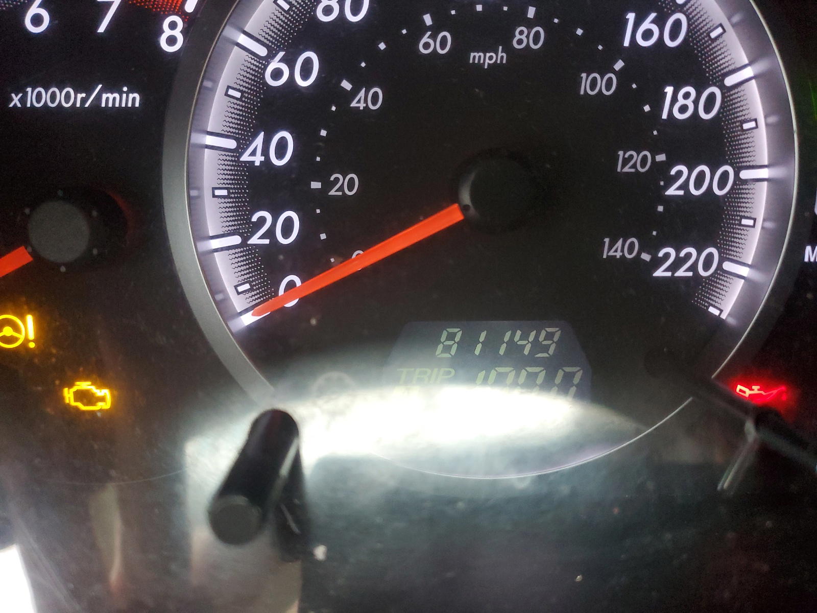 Photo 8 from auction – 2008 MAZDA MAZDA 5 with VIN JM1CR293980327200