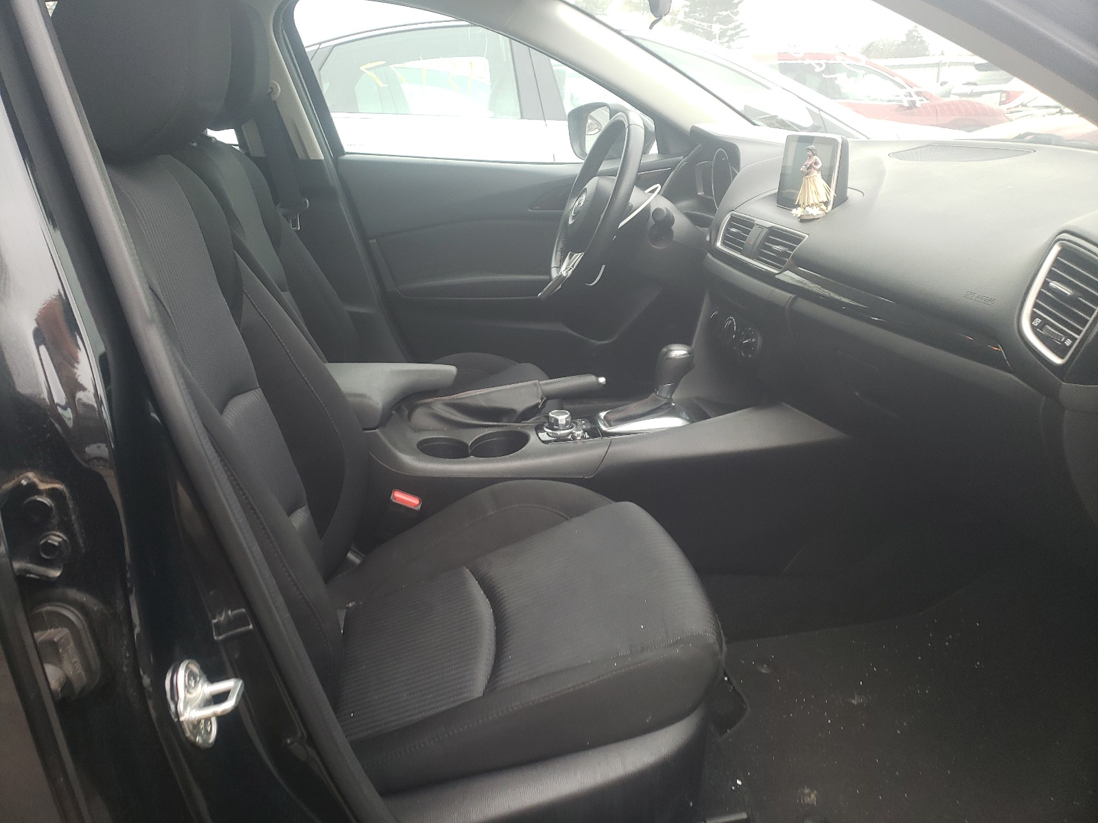 Photo 5 from auction – 2016 MAZDA 3 TOURING with VIN 3MZBM1L77GM329195