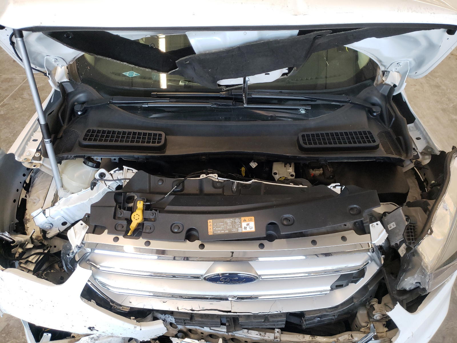 Photo 7 from auction – 2018 FORD ESCAPE SEL with VIN 1FMCU0HD9JUB58464