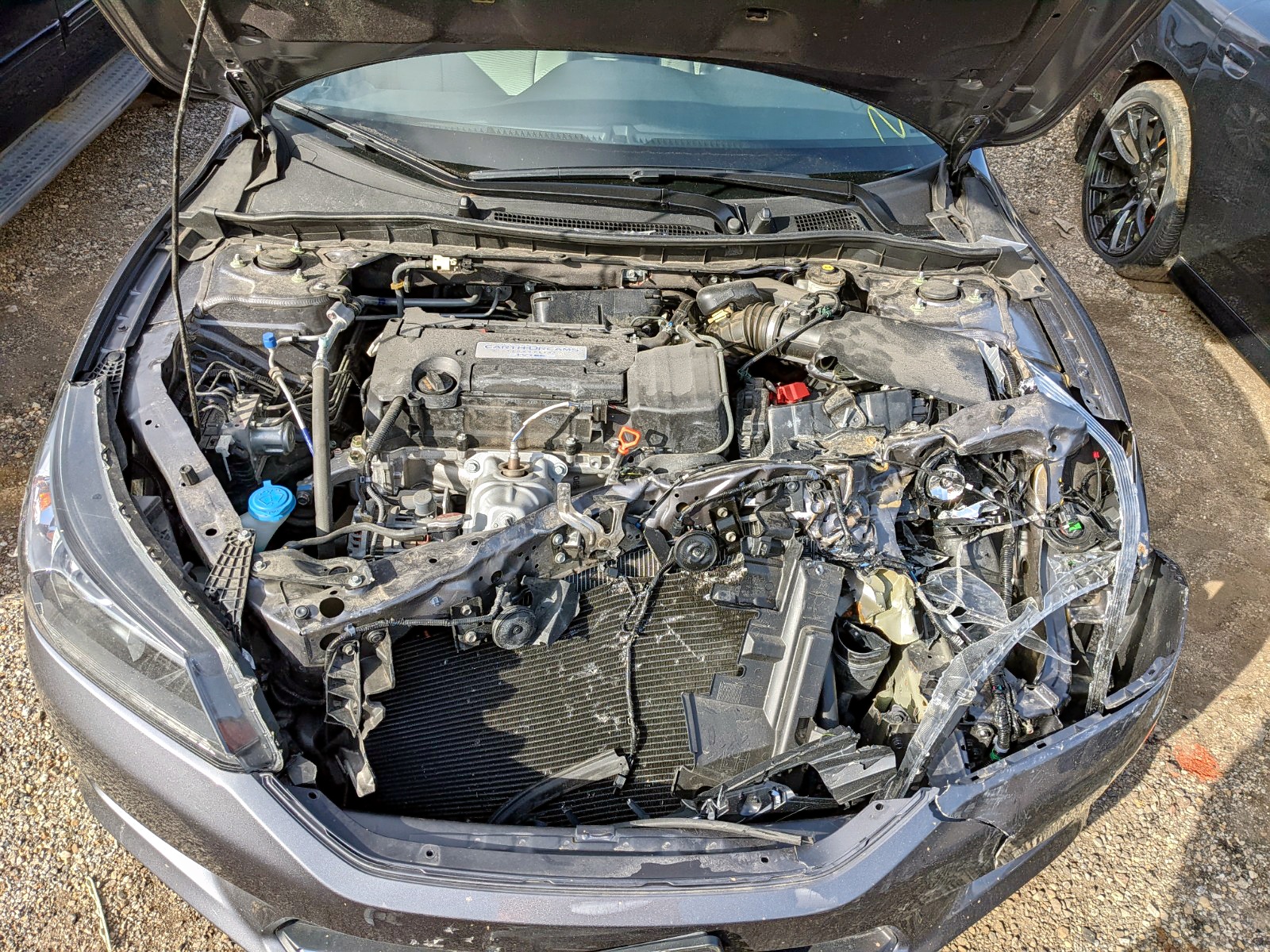 Photo 7 from auction – 2015 HONDA ACCORD LX with VIN 1HGCR2F39FA211718