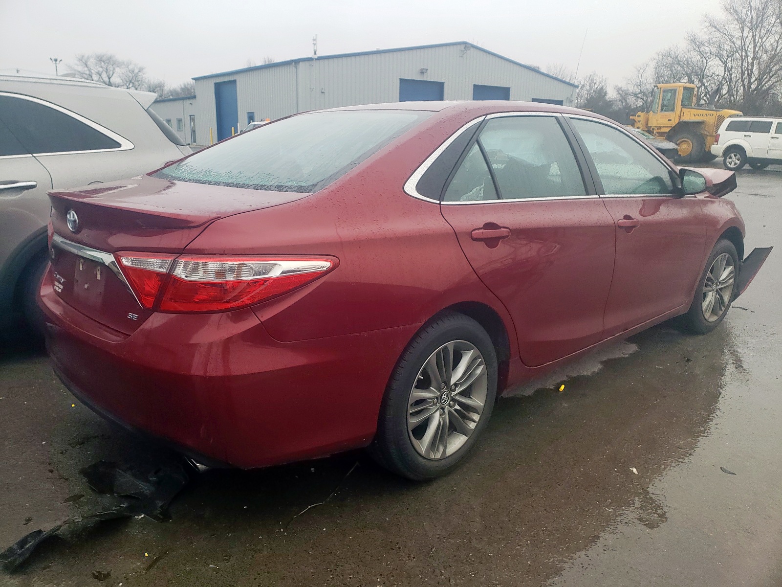 Photo 4 from auction – 2016 TOYOTA CAMRY LE with VIN 4T1BF1FK8GU520760