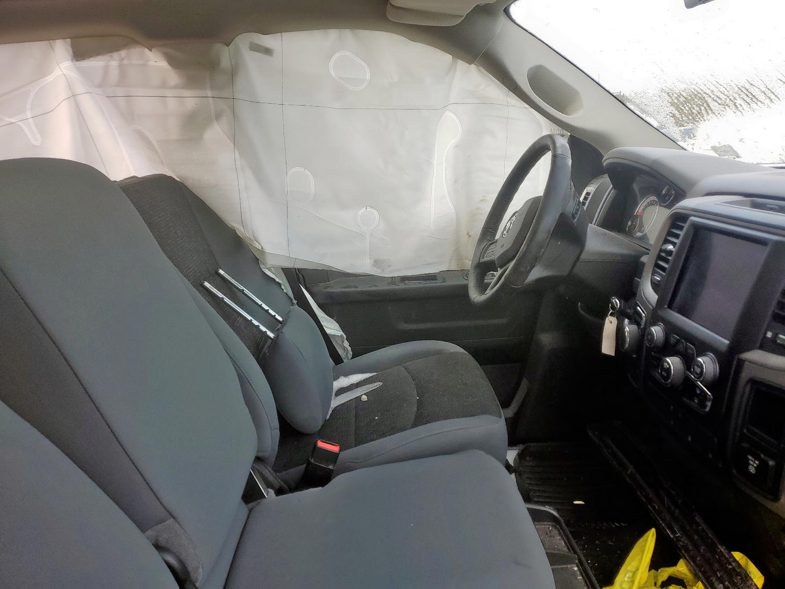 Photo 5 from auction – 2019 RAM 1500 CLASS with VIN 3C6RR7KT8KG643988