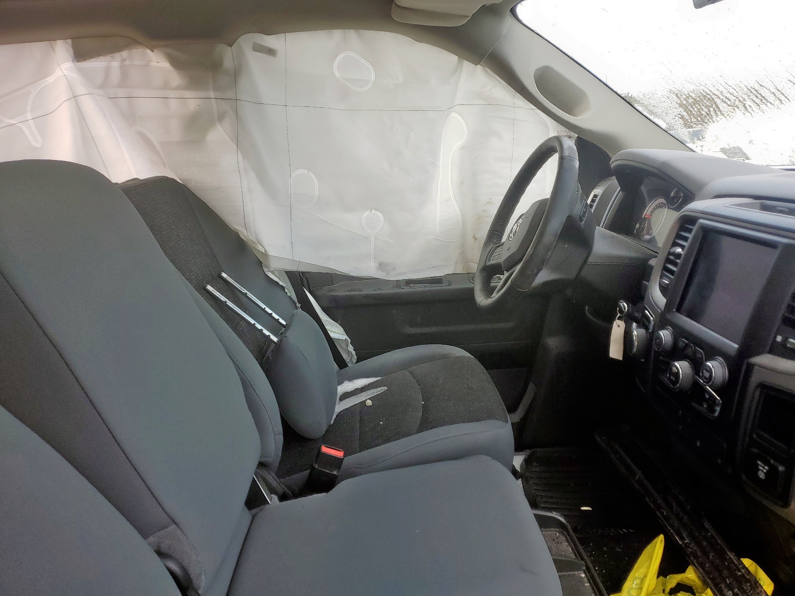 Фото 5 с аукциона – 2019 RAM 1500 CLASS с VIN 3C6RR7KT8KG643988