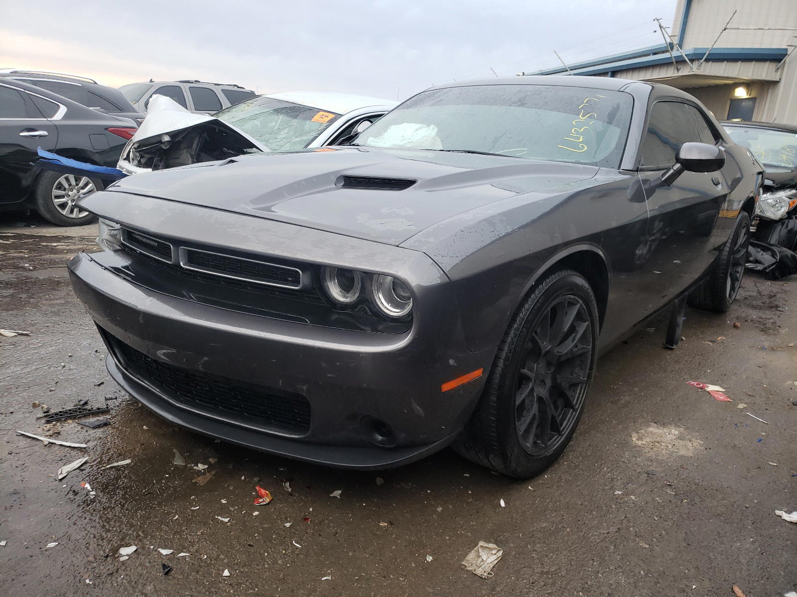 Photo 2 from auction – 2016 DODGE CHALLENGER with VIN 2C3CDZAG6GH153042