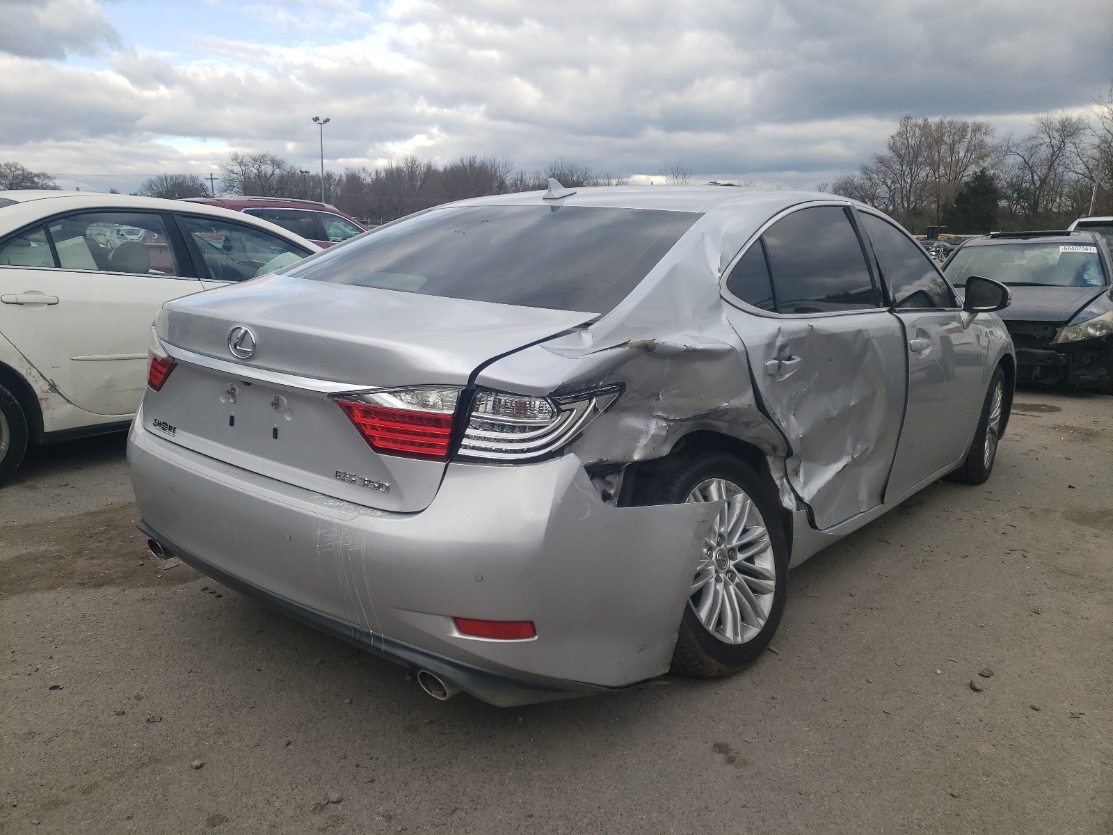 Photo 4 from auction – 2013 LEXUS ES 350 with VIN JTHBK1GG5D2043219
