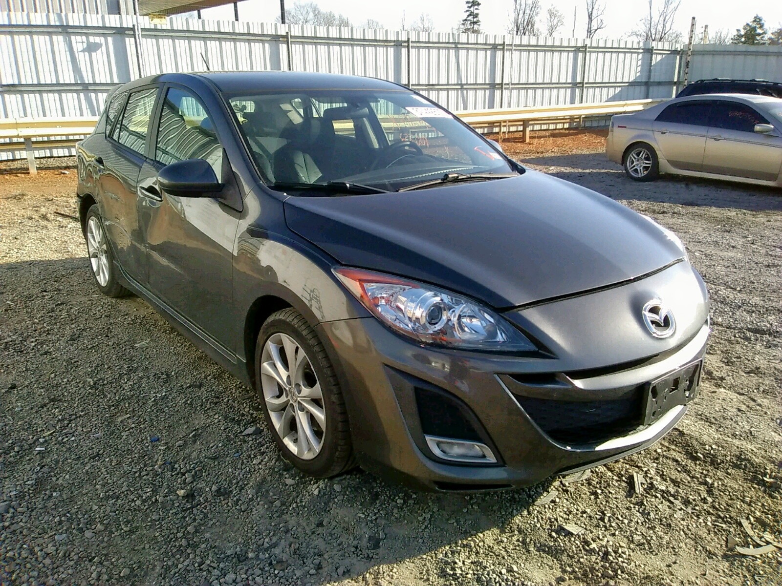 MAZDA 3 S 2010 with VIN JM1BL1H55A1349365 - Photo from auction