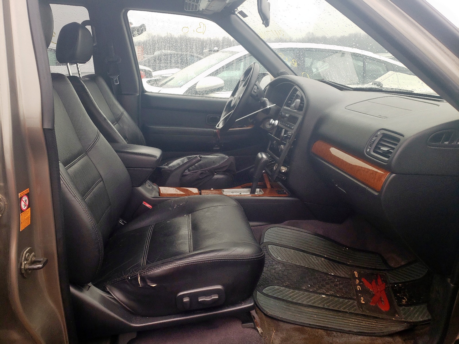 Photo 5 from auction – 2003 NISSAN PATHFINDER with VIN JN8DR09Y13W826765