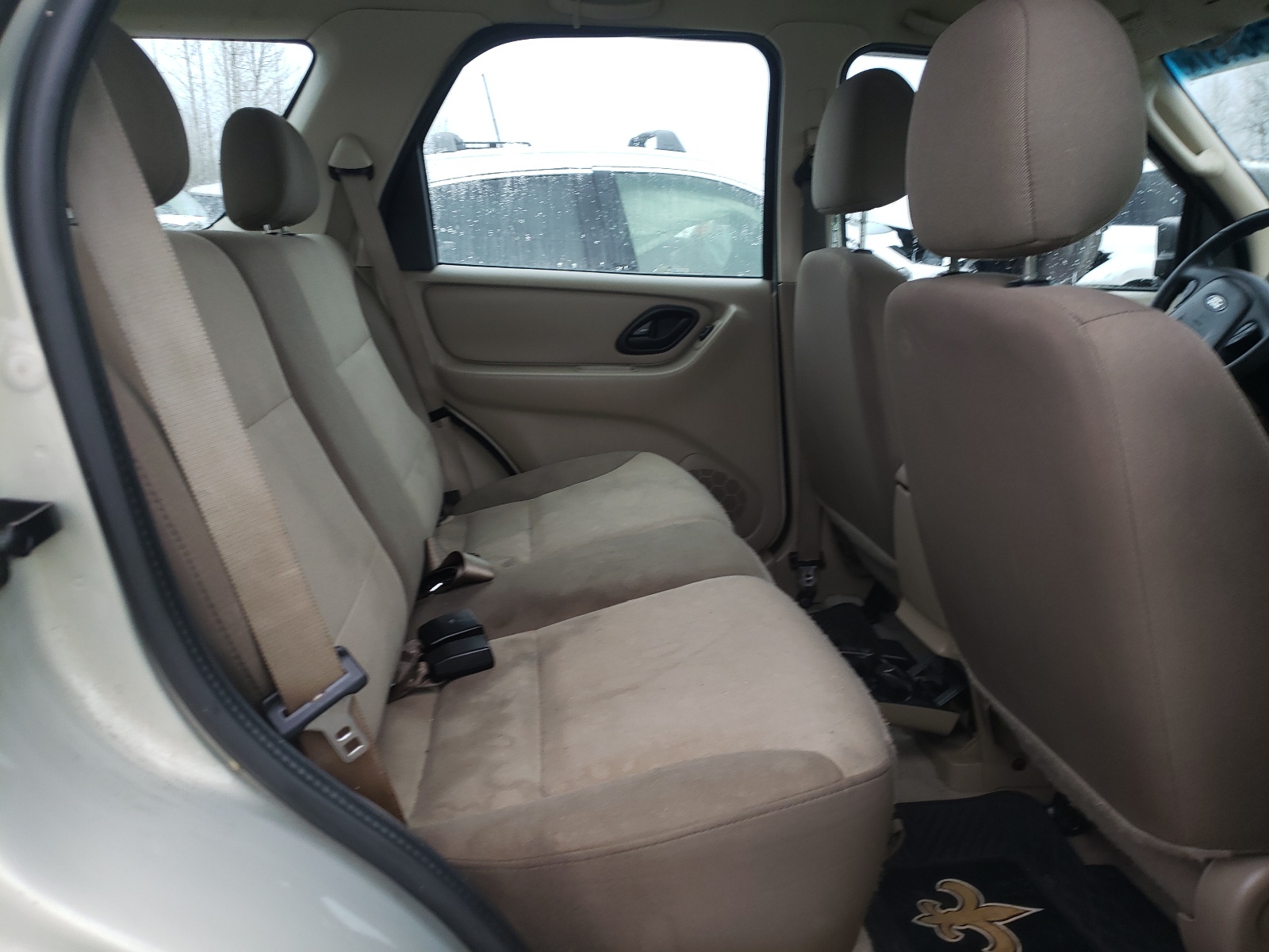 Photo 6 from auction – 2003 FORD ESCAPE XLS with VIN 1FMYU02153KB24055