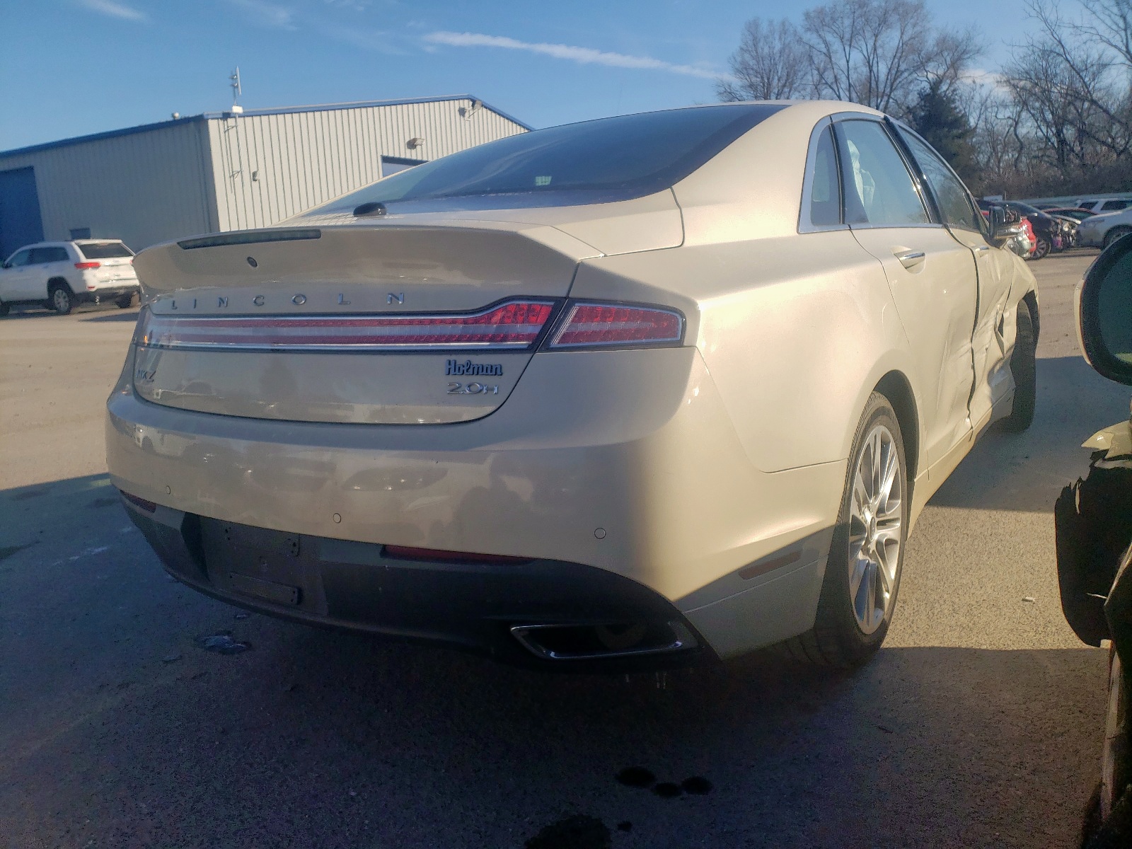 Photo 4 from auction – 2014 LINCOLN MKZ HYBRID with VIN 3LN6L2LU7ER835169