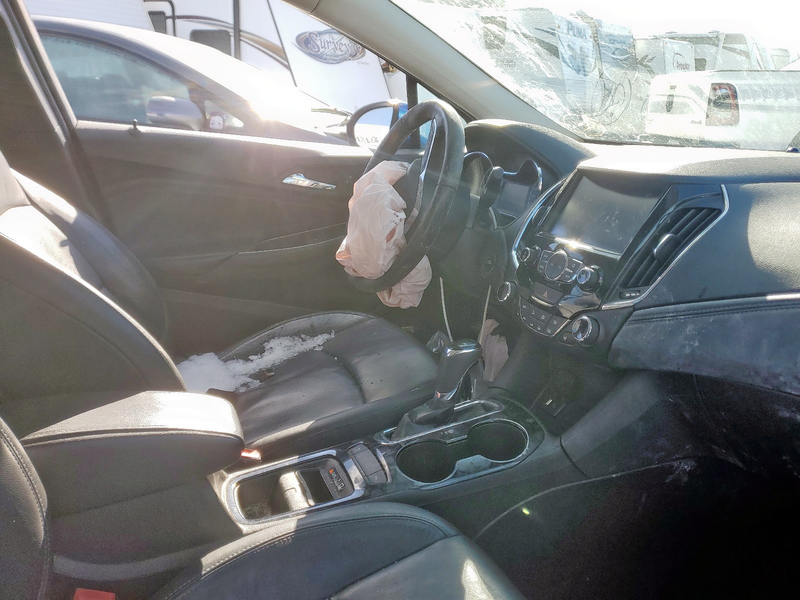 Photo 5 from auction – 2017 CHEVROLET CRUZE PREM with VIN 3G1BF5SM9HS516620