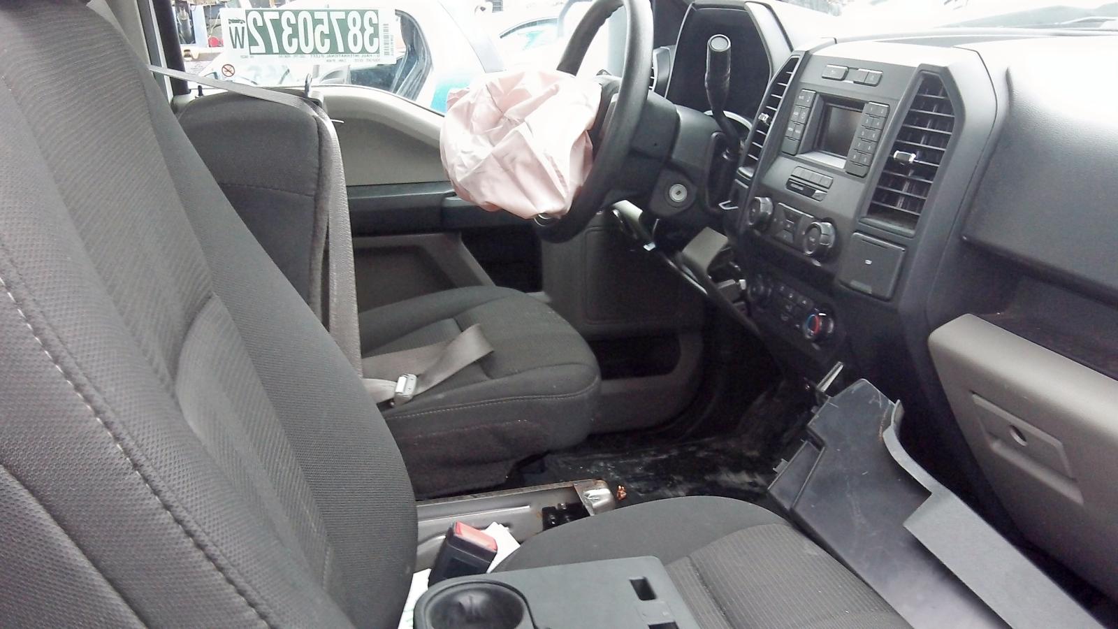 Photo 5 from auction – 2019 FORD F150 with VIN 1FTMF1C58KKD66339