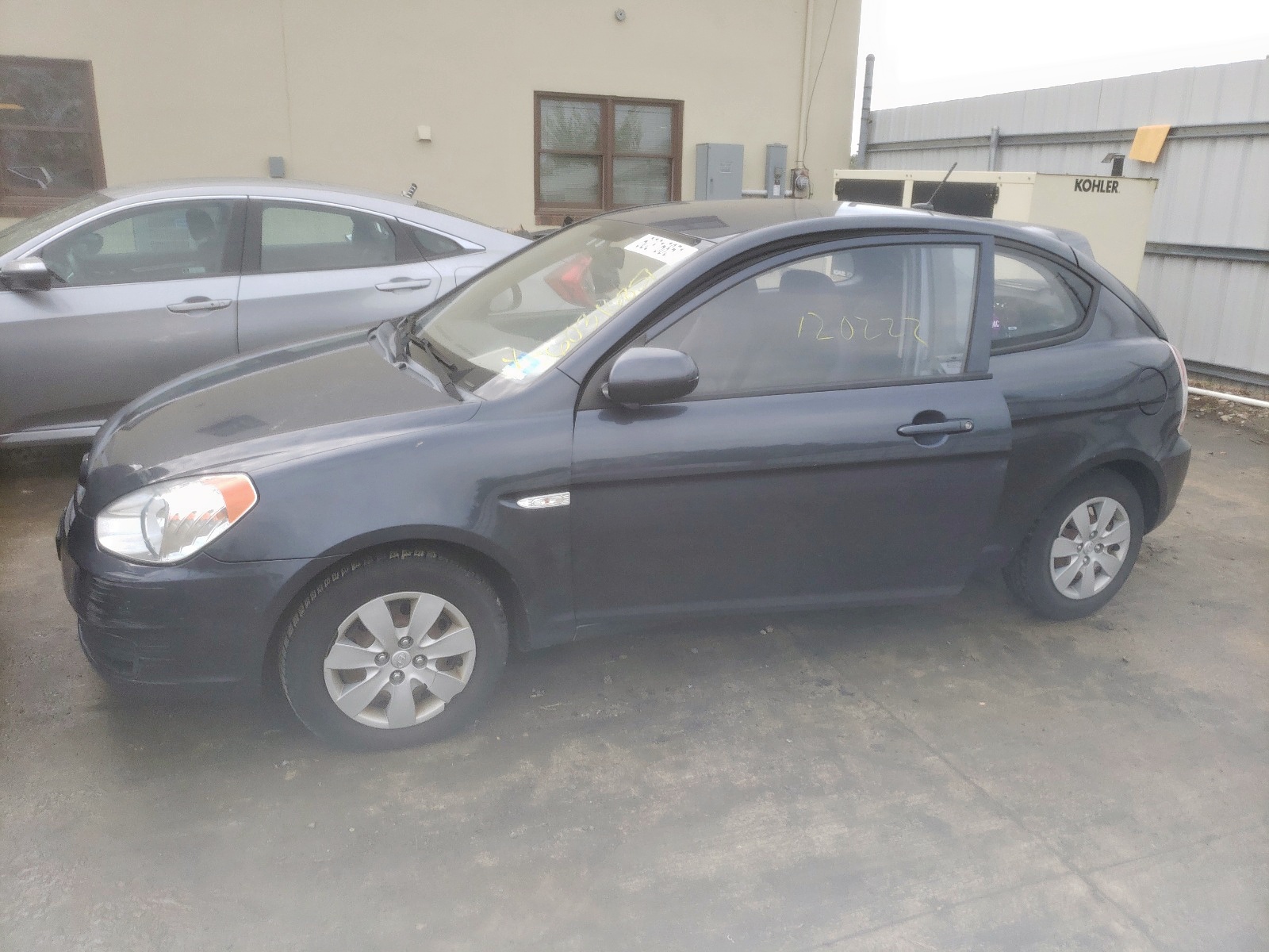 Photo 9 from auction – 2010 HYUNDAI ACCENT BLU with VIN KMHCM3AC8AU157079