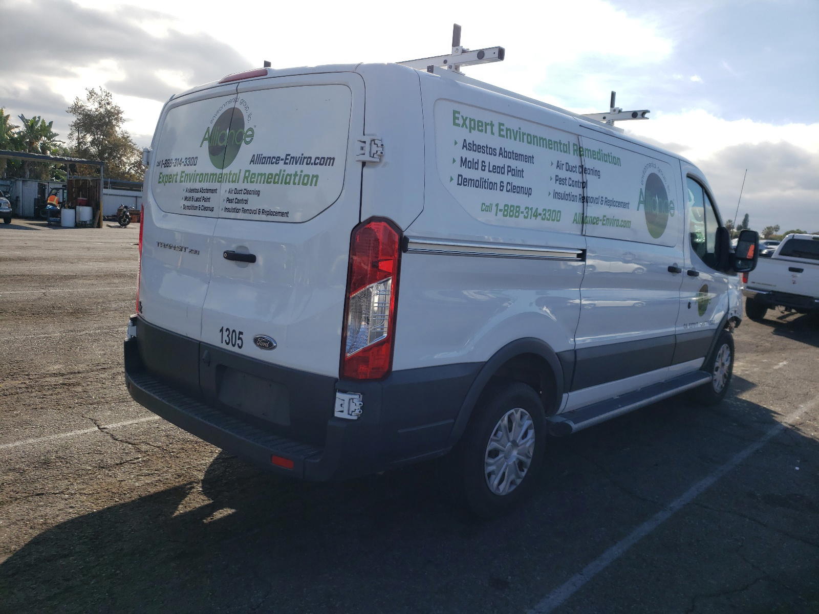 Photo 4 from auction – 2018 FORD TRANSIT T- with VIN 1FTYR1YMXJKA98529