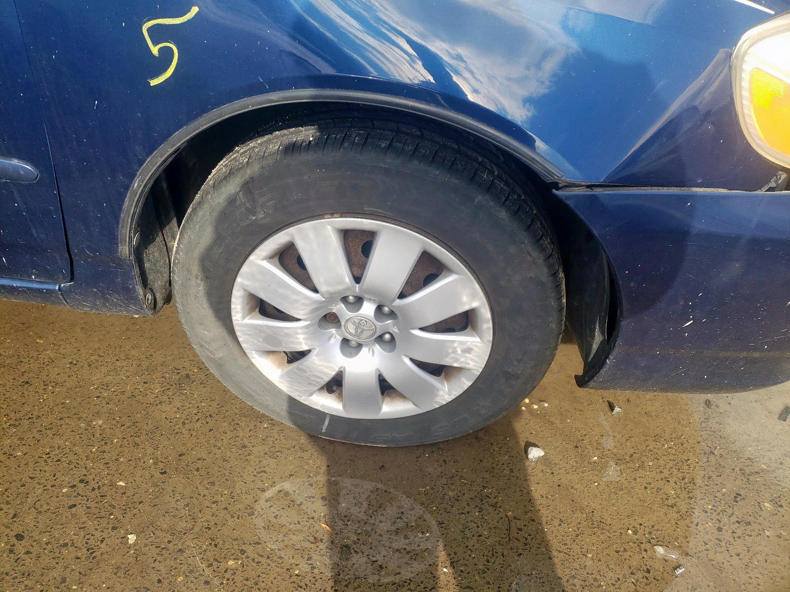 Photo 9 from auction – 2004 TOYOTA COROLLA CE with VIN 2T1BR32E14C238329