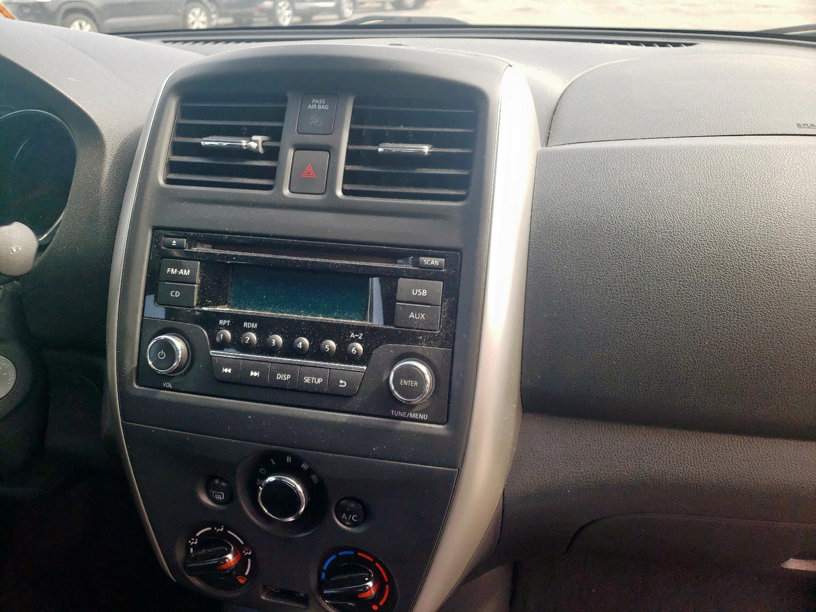 Photo 9 from auction – 2016 NISSAN VERSA S with VIN 3N1CN7AP5GL826765