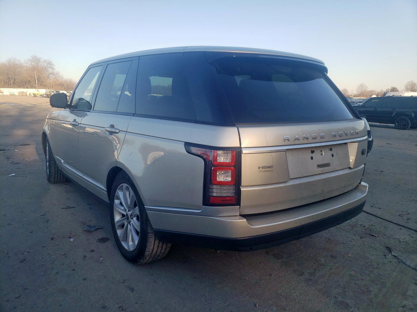 Photo 3 from auction – 2014 LAND ROVER RANGE ROVE with VIN SALGS2VF0EA126452