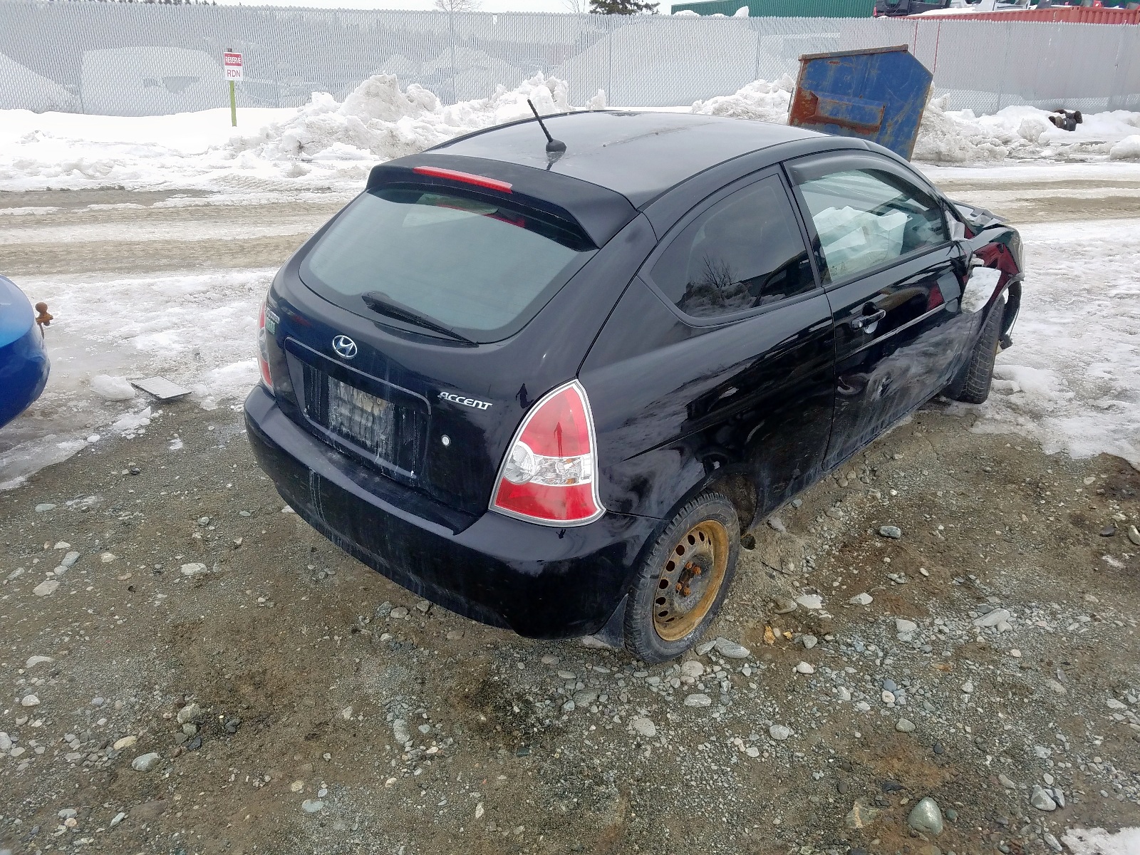 Photo 4 from auction – 2007 HYUNDAI ACCENT BAS with VIN KMHCN35C37U015139