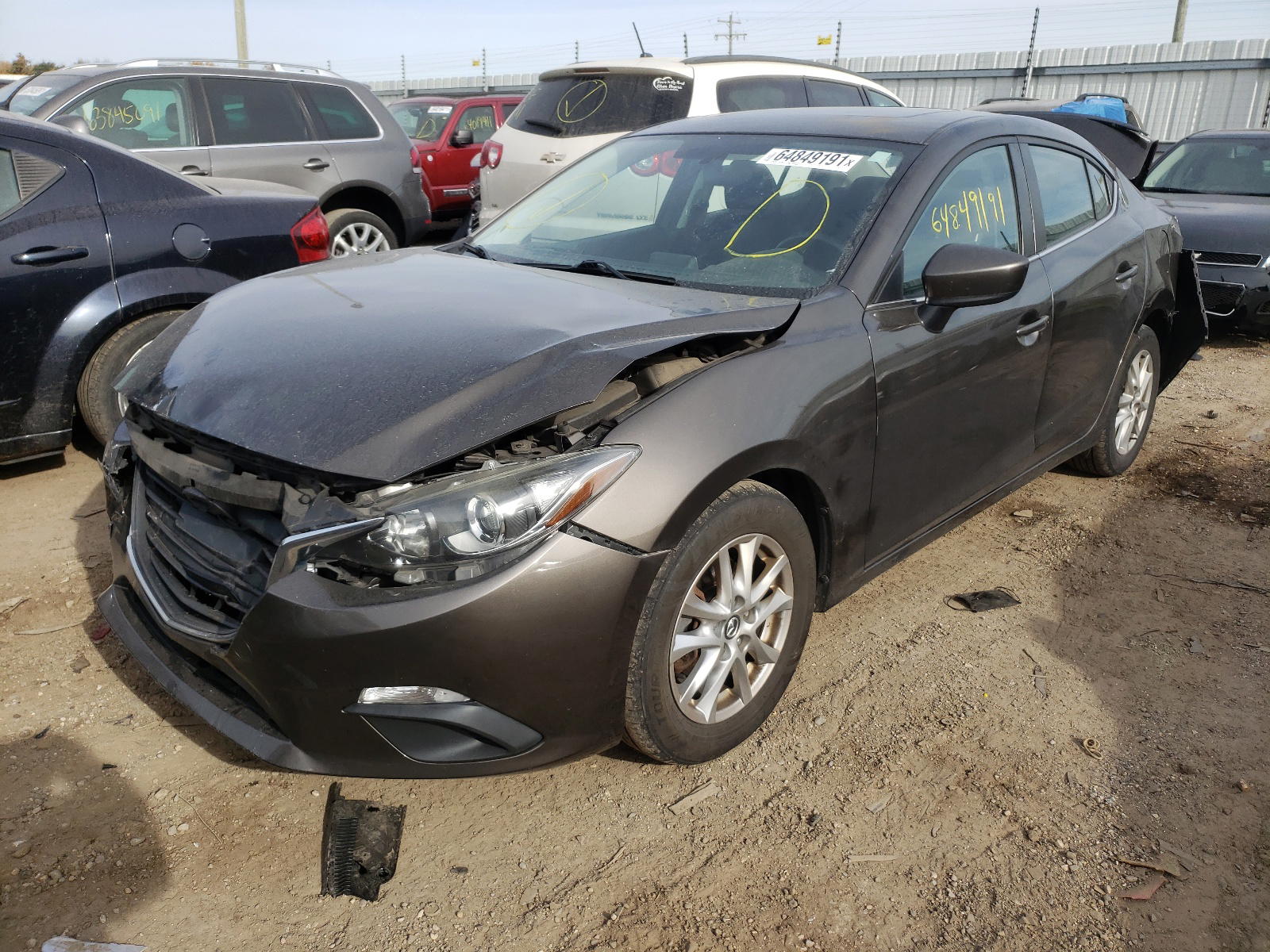 Photo 2 from auction – 2014 MAZDA 3 TOURING with VIN JM1BM1V75E1125084