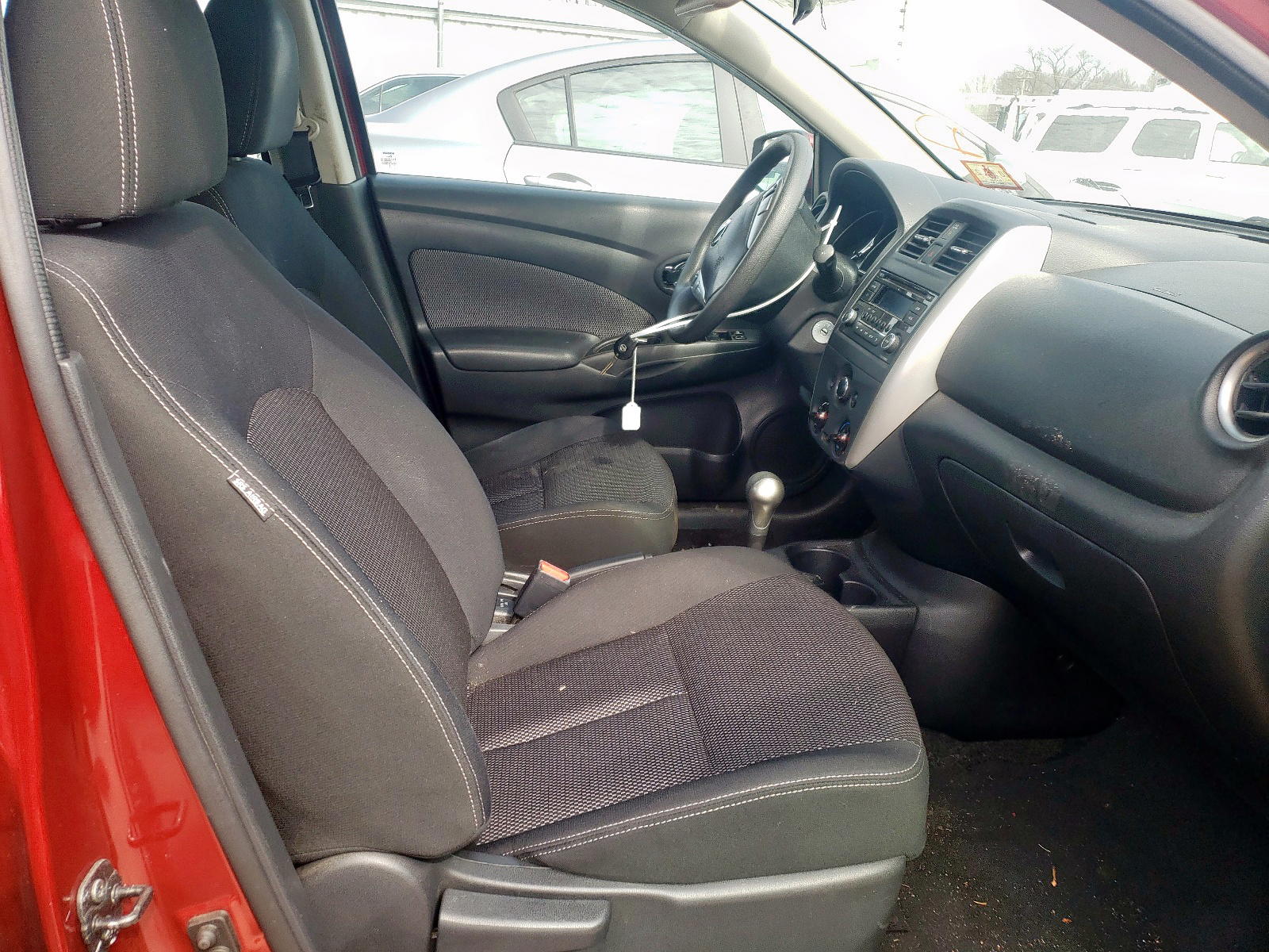 Photo 5 from auction – 2016 NISSAN VERSA S with VIN 3N1CN7AP5GL826765