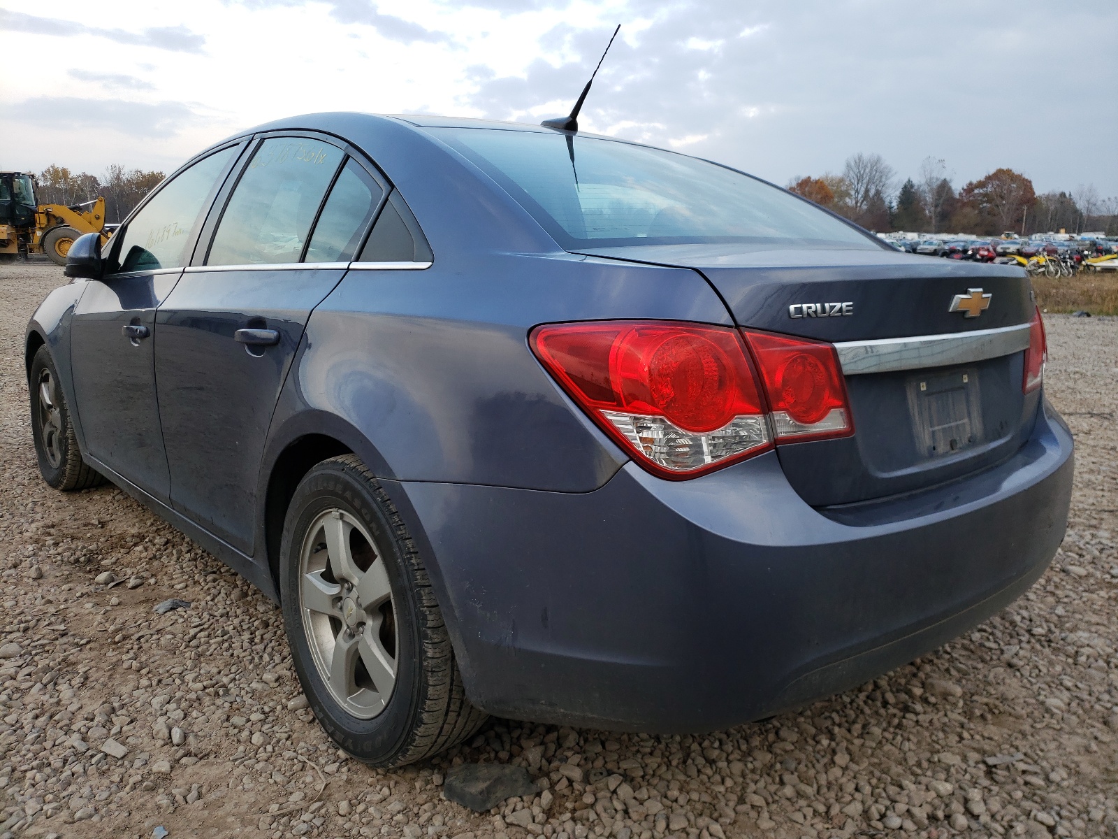 Photo 3 from auction – 2014 CHEVROLET CRUZE LT with VIN 1G1PC5SB1E7449499