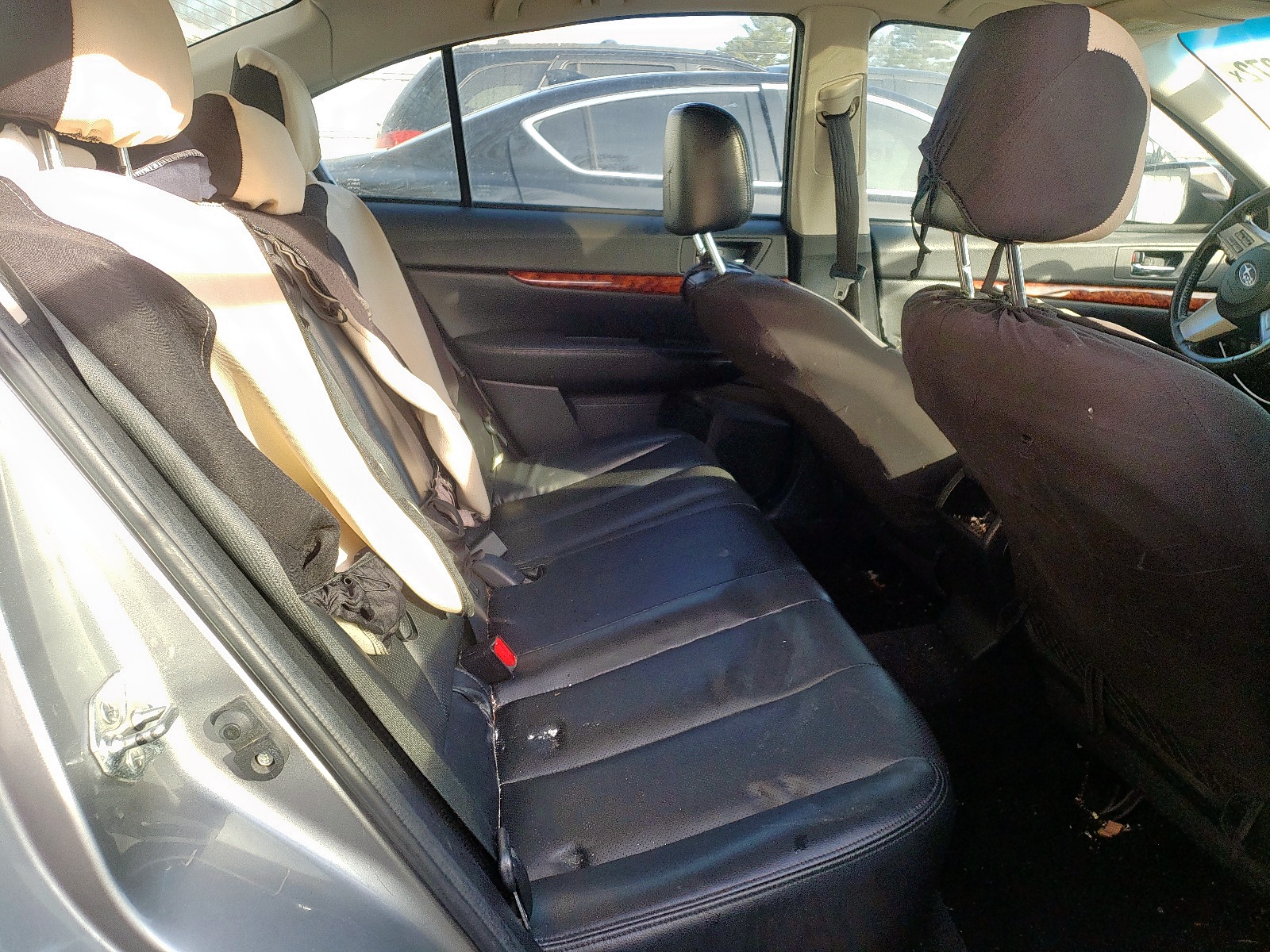 Photo 6 from auction – 2010 SUBARU LEGACY 2.5 with VIN 4S3BMBK66A3211763
