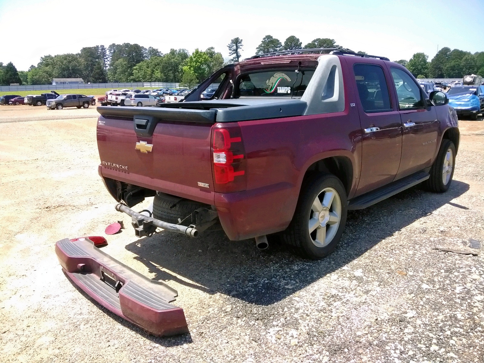 Photo 4 from auction – 2007 CHEVROLET AVALANCHE with VIN 3GNFK12327G280051