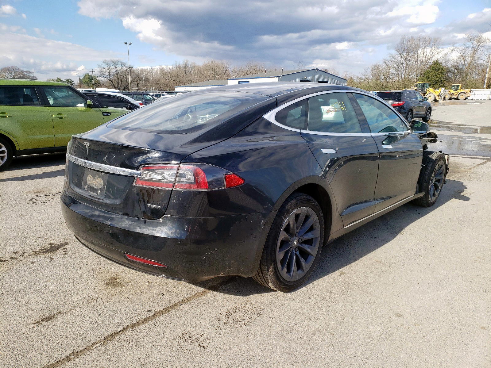 Photo 4 from auction – 2018 TESLA MODEL S with VIN 5YJSA1E27JF262607