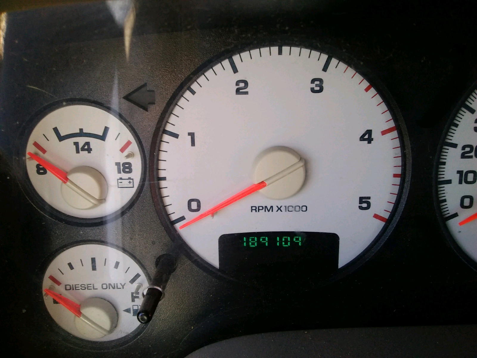 Photo 8 from auction – 2005 DODGE RAM 3500 S with VIN 3D7MS48C55G751444