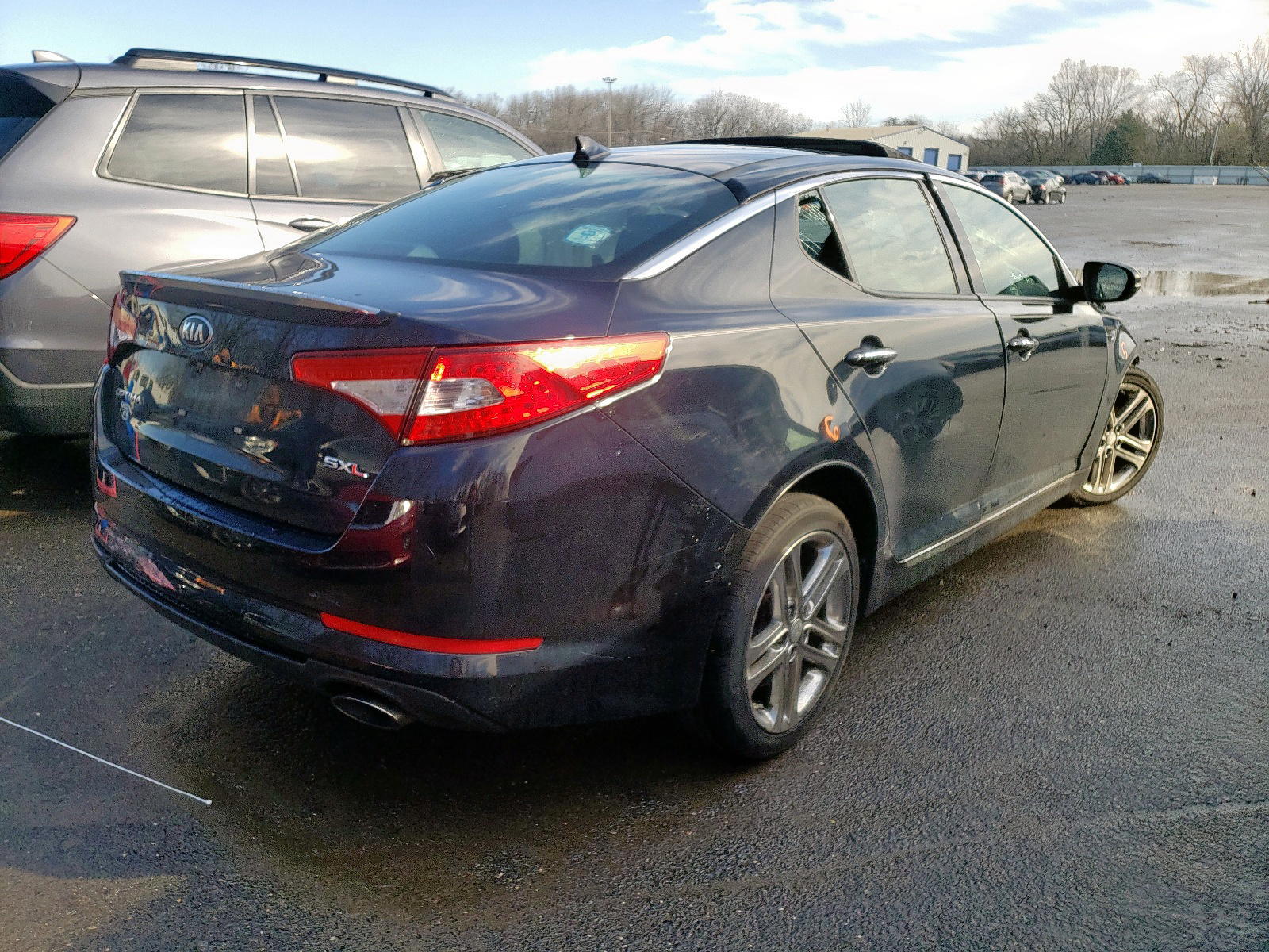 Photo 4 from auction – 2013 KIA OPTIMA SX with VIN 5XXGR4A68DG120972