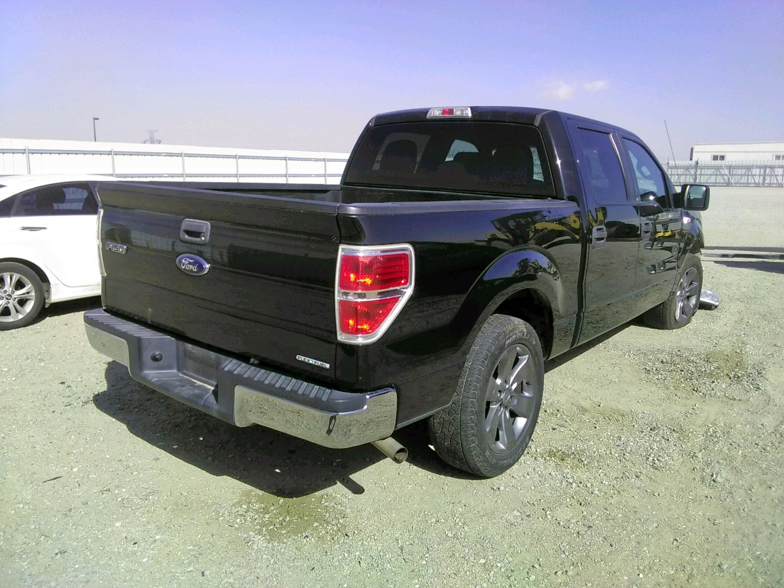 Photo 4 from auction – 2013 FORD F150 SUPER with VIN 1FTEW1CM0DKE94220