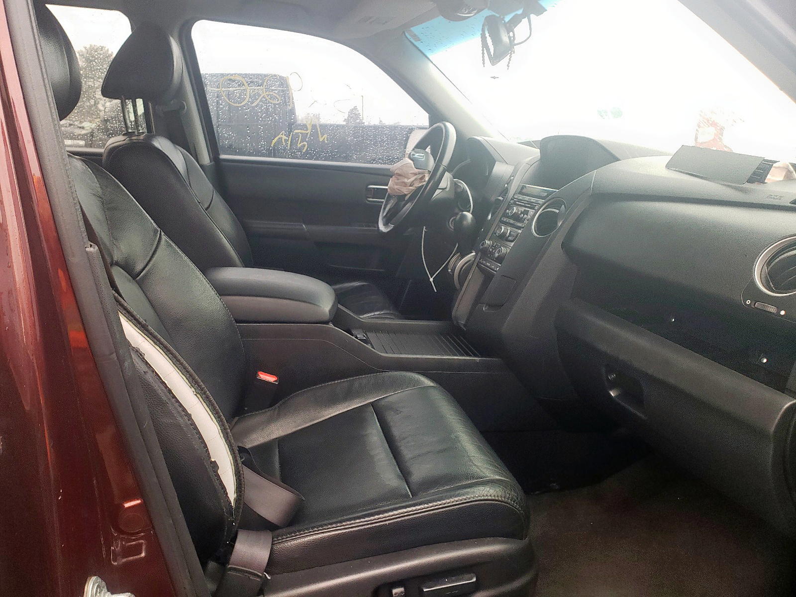 Photo 5 from auction – 2012 HONDA PILOT EXL with VIN 5FNYF4H55CB013759